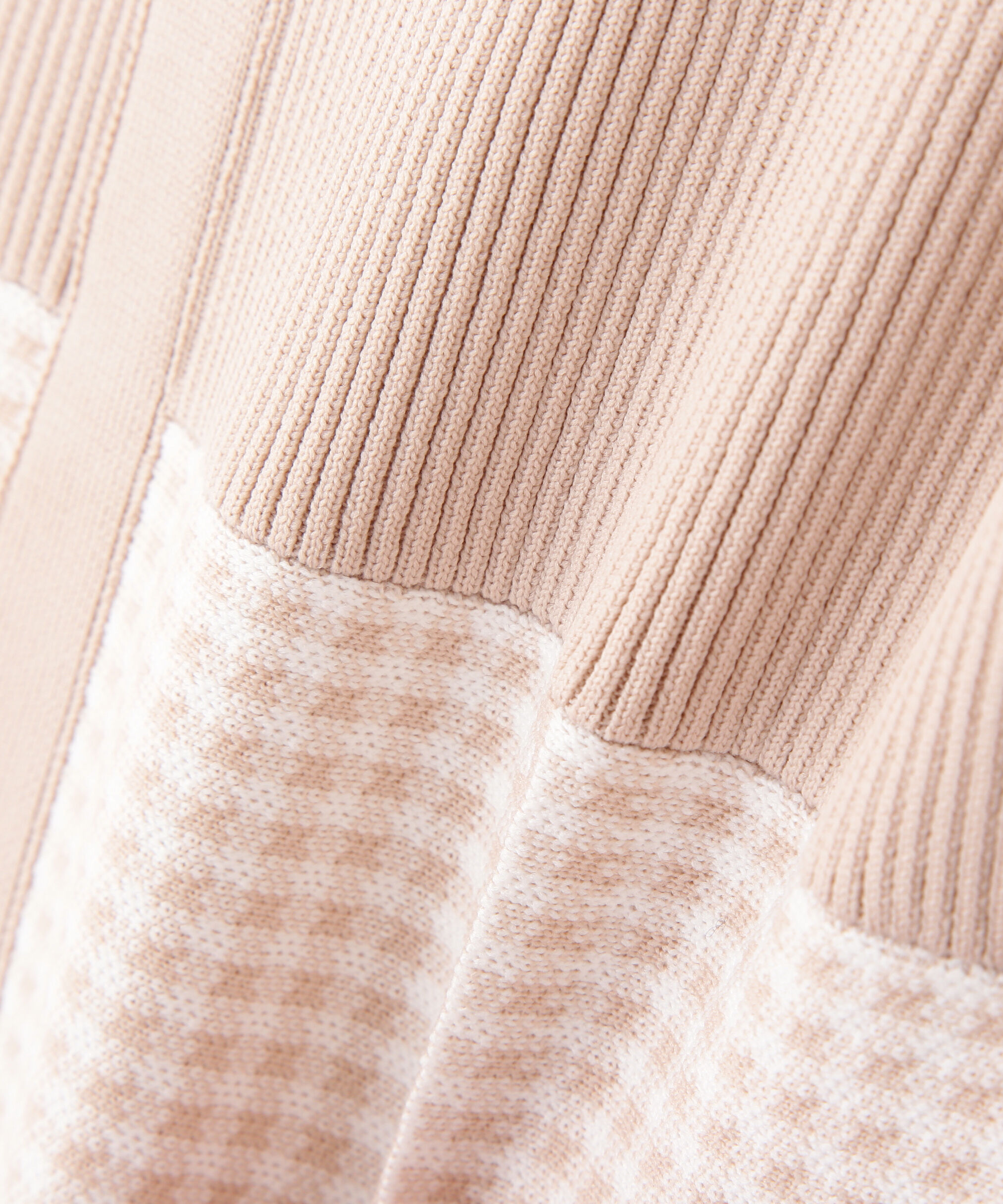  「ジャガードニットフレアワンピース」|ワンピース|