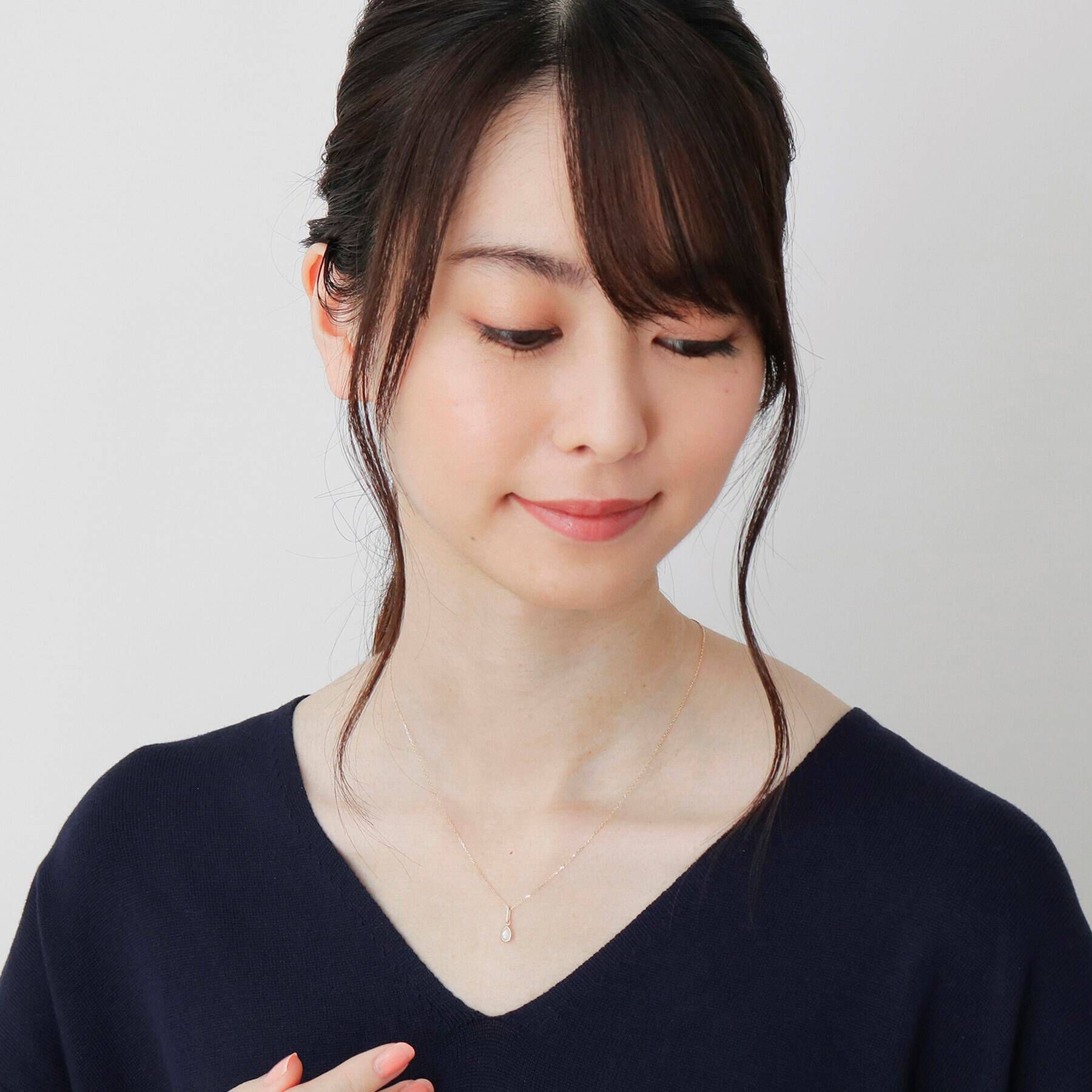 COCOSHNIK「カラーストーン（ムーンストーン）ローズカットペアシェイプ　ネックレス」|ネックレス|