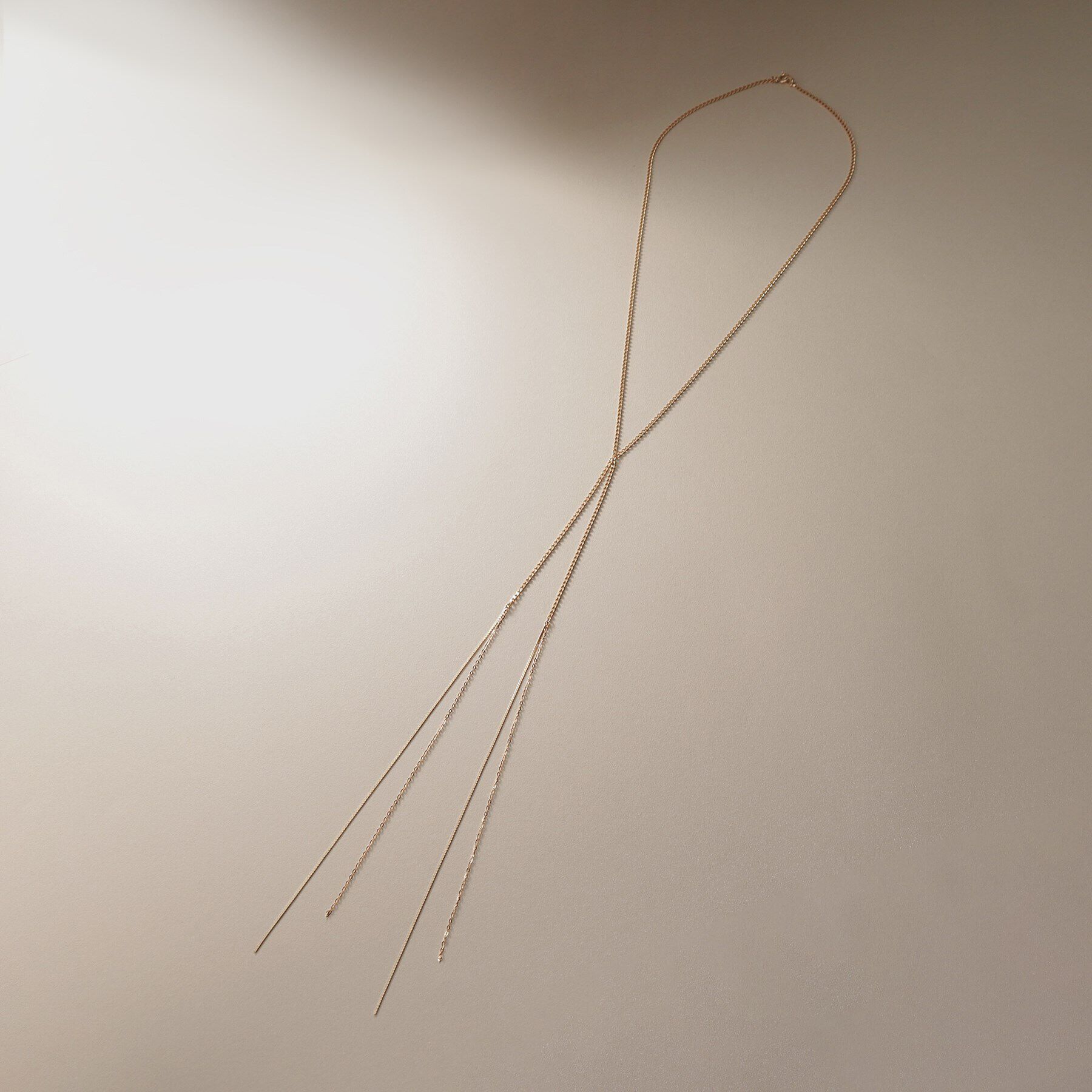 COCOSHNIK「K10キヘイフリンジY ネックレス大」|ネックレス|