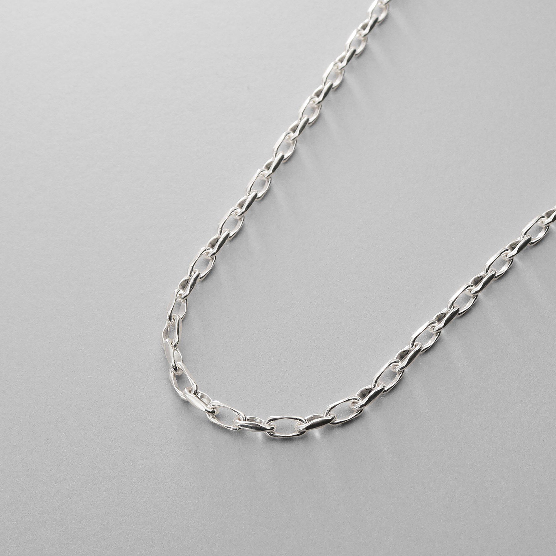 COCOSHNIK ONKITSCH「シルバー デザインチェーン ニュアンスケーブルネックレス（38cm）」|ネックレス|