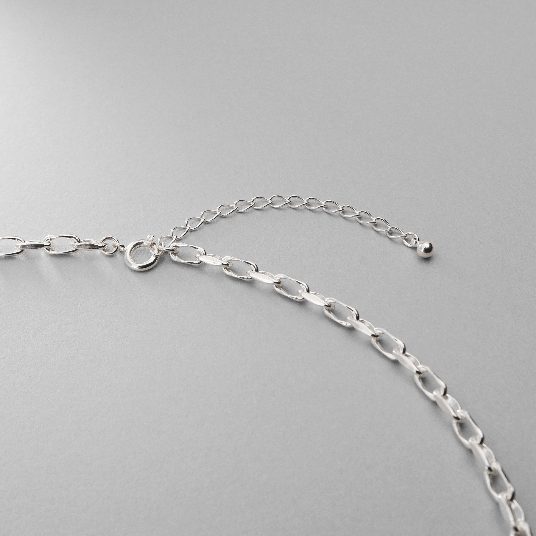 COCOSHNIK ONKITSCH「シルバー デザインチェーン ニュアンスケーブルネックレス（38cm）」|ネックレス|