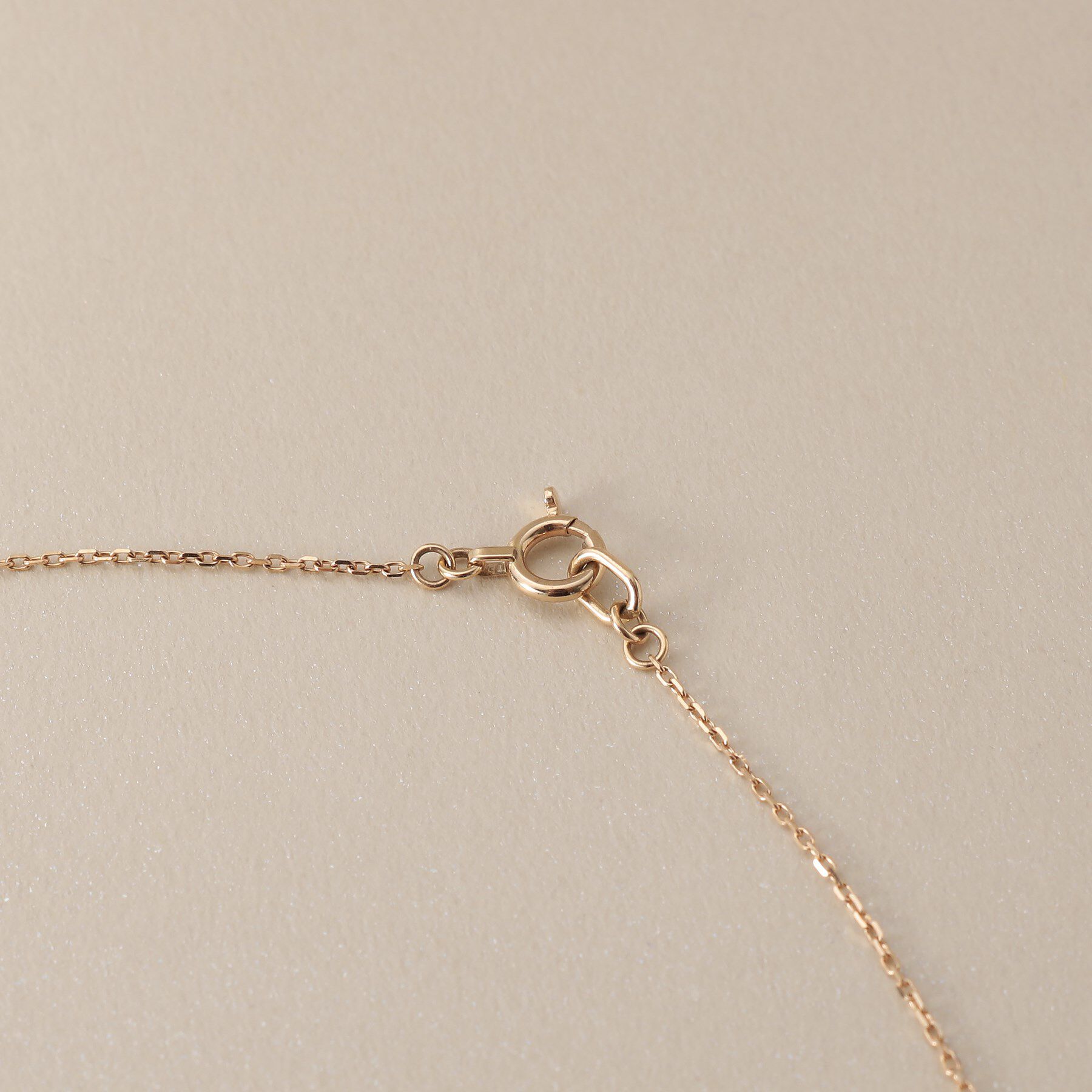 COCOSHNIK「K10ダイヤモンド ステップライン ネックレス」|ネックレス|