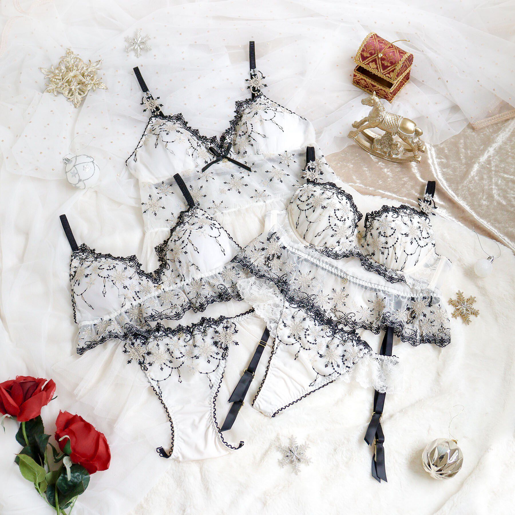 Risa Magli「グレッタ カップ付キャミソール」|キャミソール|