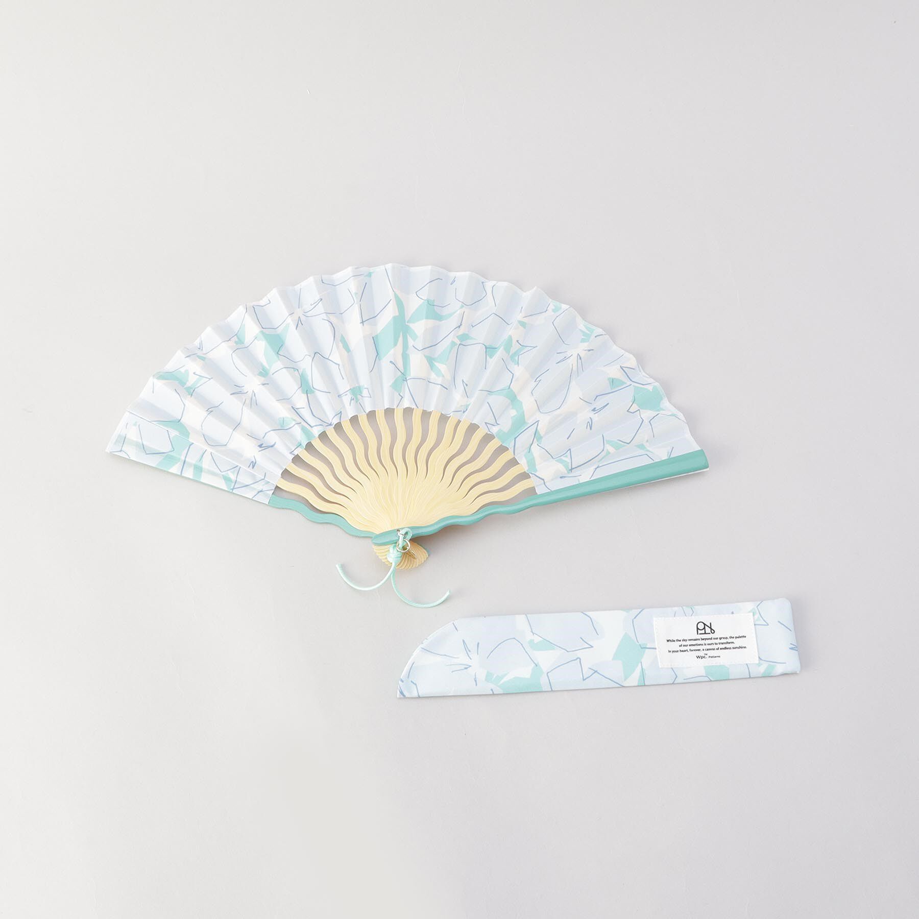 212 KITCHEN STORE「Wpc.GIFTBOX扇子 ウェーブボールド フラワーサックス」|その他|