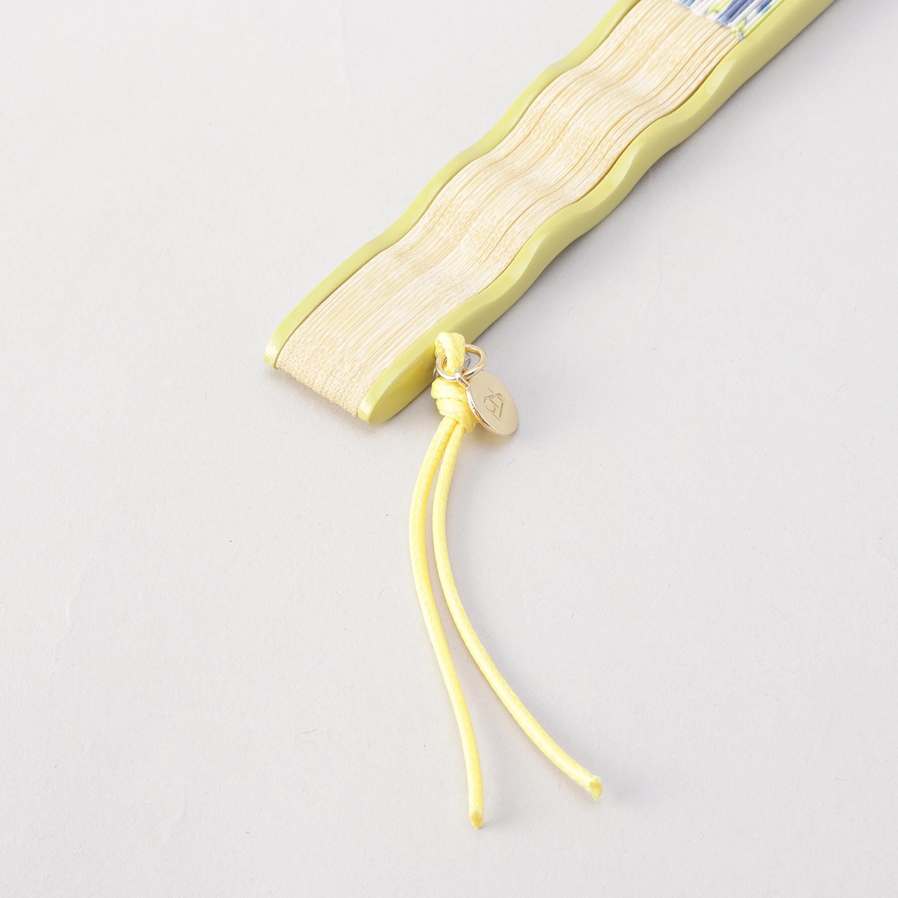 212 KITCHEN STORE「Wpc.GIFTBOX扇子 ウェーブ骨タイプ フルーツオフ」|その他|