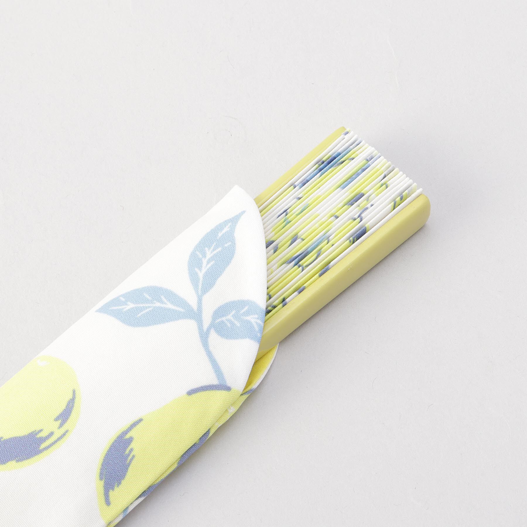 212 KITCHEN STORE「Wpc.GIFTBOX扇子 ウェーブ骨タイプ フルーツオフ」|その他|