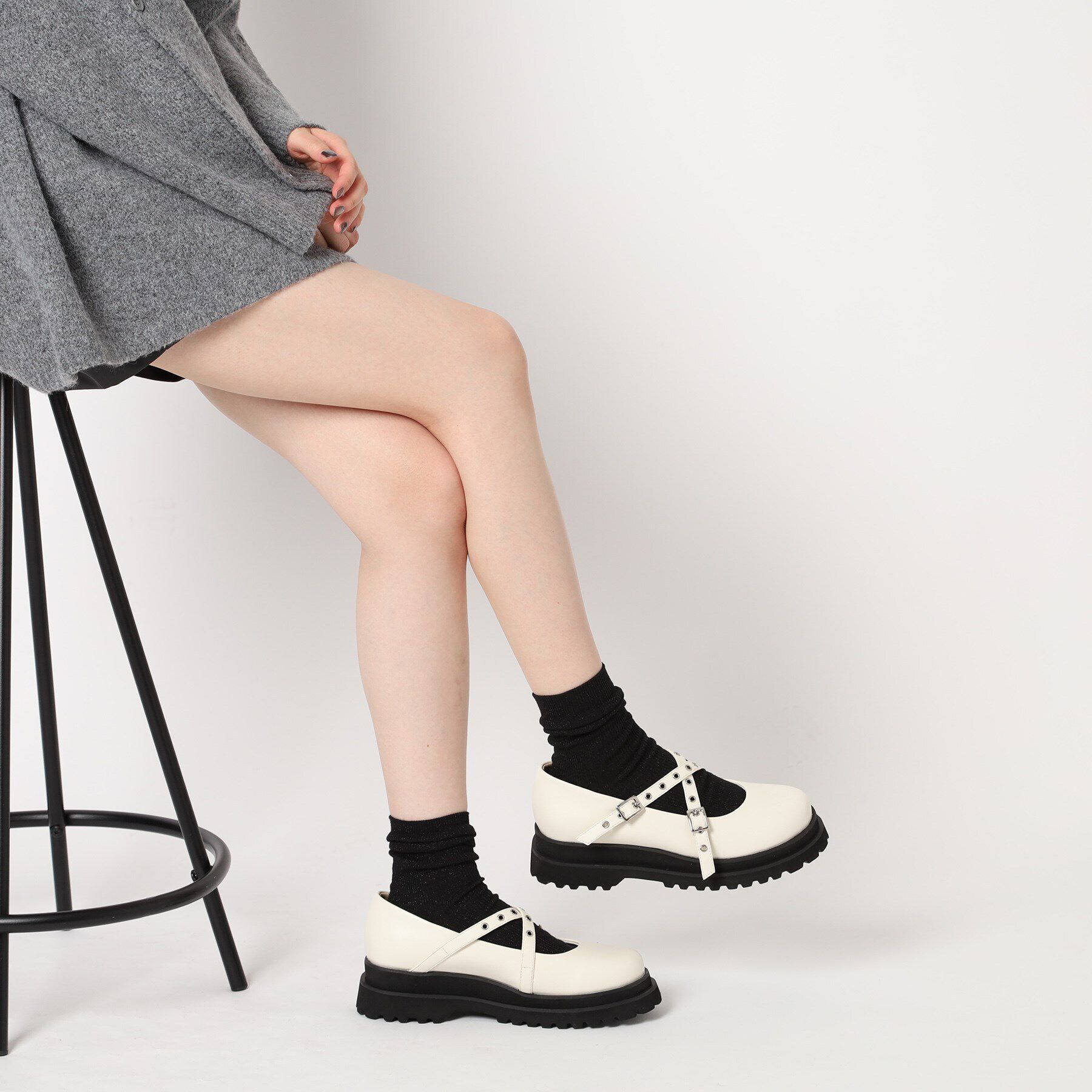 ESPERANZA「グロメットクロスストラップスニーカー」|スニーカー|