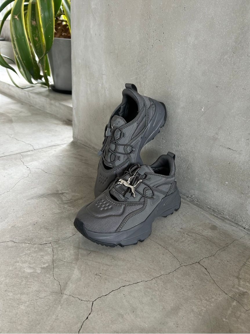 PUMA「【emmi&times;PUMA】ORKID SANDAL」|スニーカー|