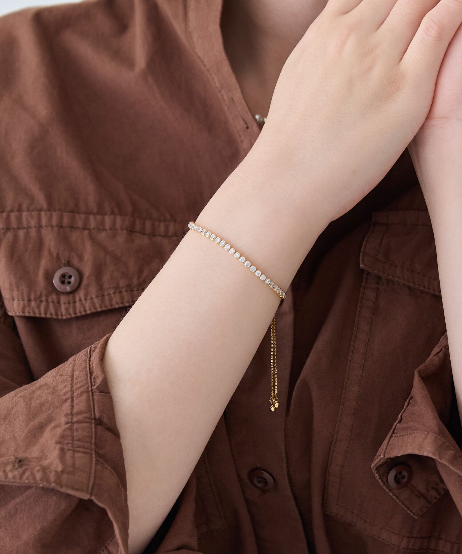 Phoebe「ラインストーンスライドテニスブレスレット　ゴールド」|ブレスレット・バングル|