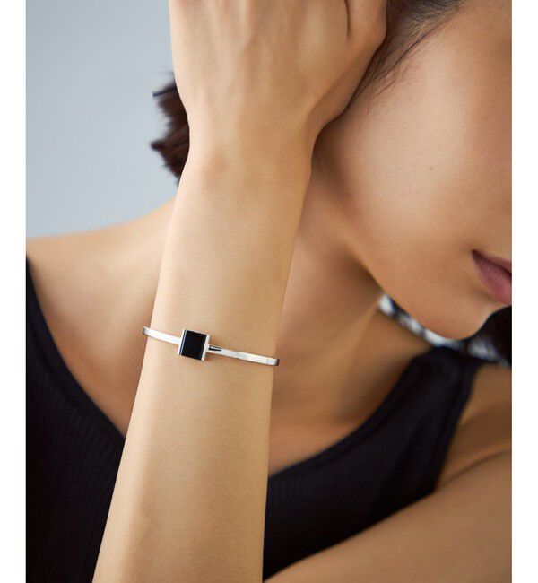 Jouete「バングル ブラックカルセドニー」|ブレスレット・バングル|