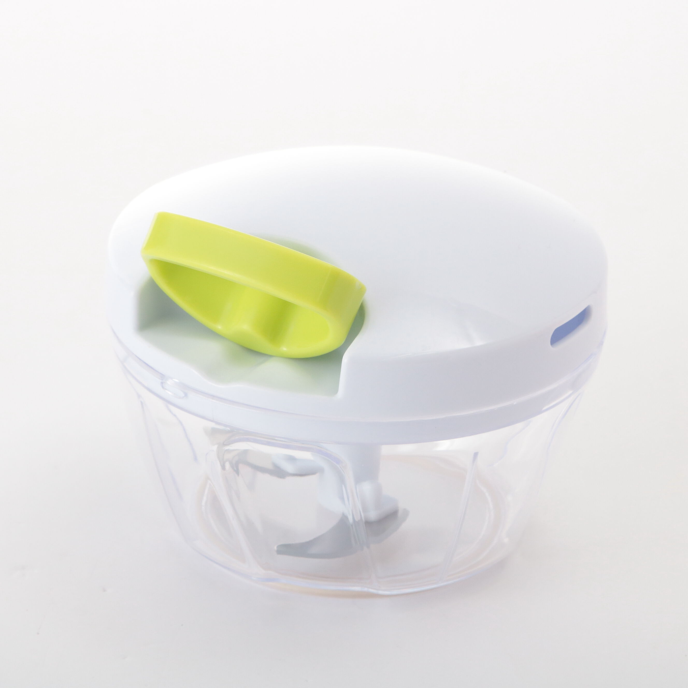 BACKYARD FAMILY「みじん切りカッター ぶんぶんチョッパー ビュンビュンチョッパー みじん切り器 時短クッキング」|食器・キッチングッズ|ホワイト1