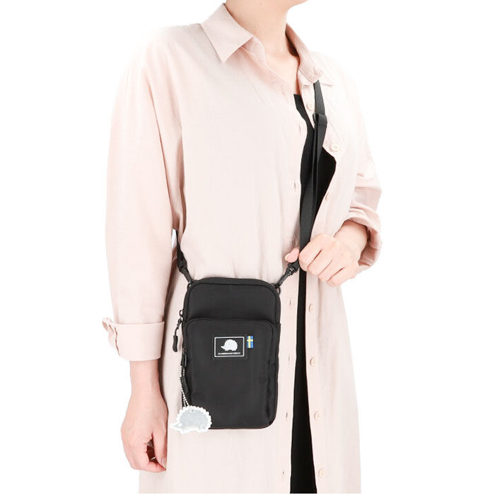 BACKYARD FAMILY「スカンジナビアンフォレスト スマホポーチ 通販 スマホショルダー スマホケース お財布ポシェット」|ショルダー・メッセンジャー|