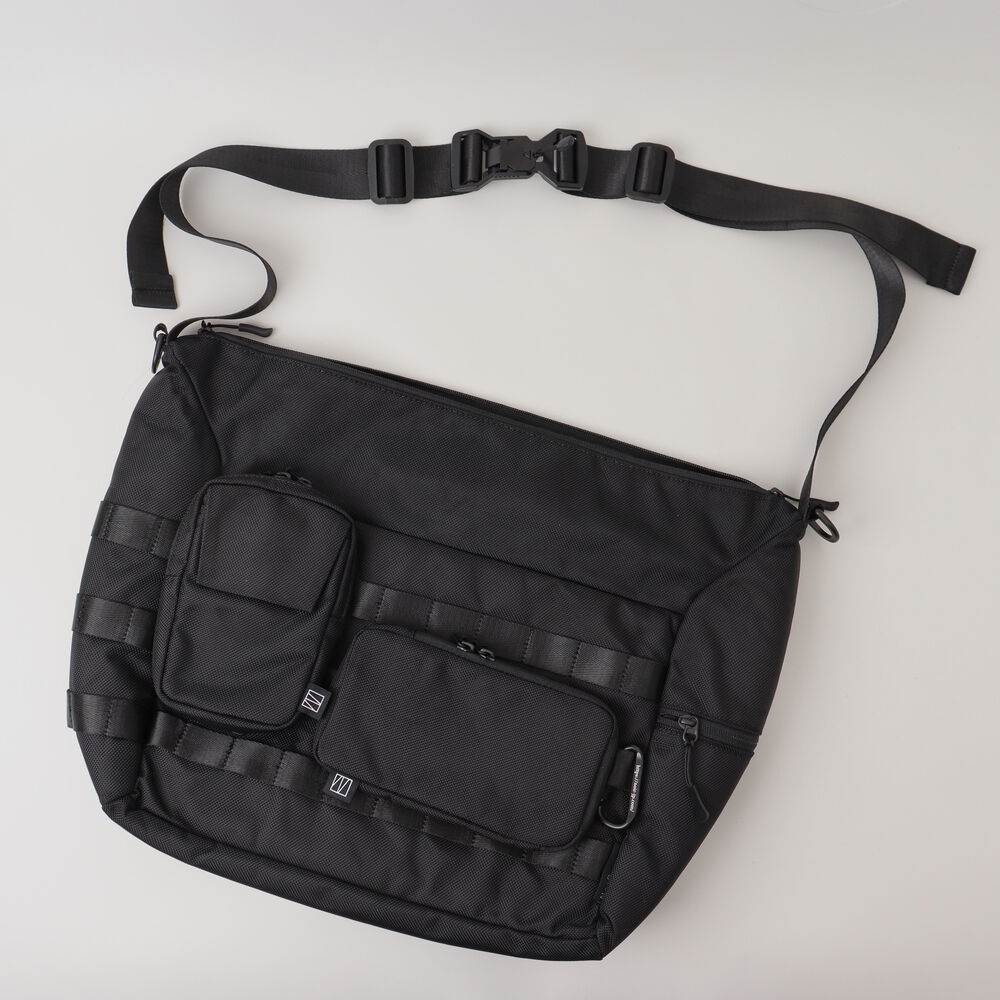 BACKYARD FAMILY「NoiR ノアール ショルダーバッグ N25005 通販 ショルダーバック 斜めがけバッグ メンズ」|ショルダー・メッセンジャー|ブラック2