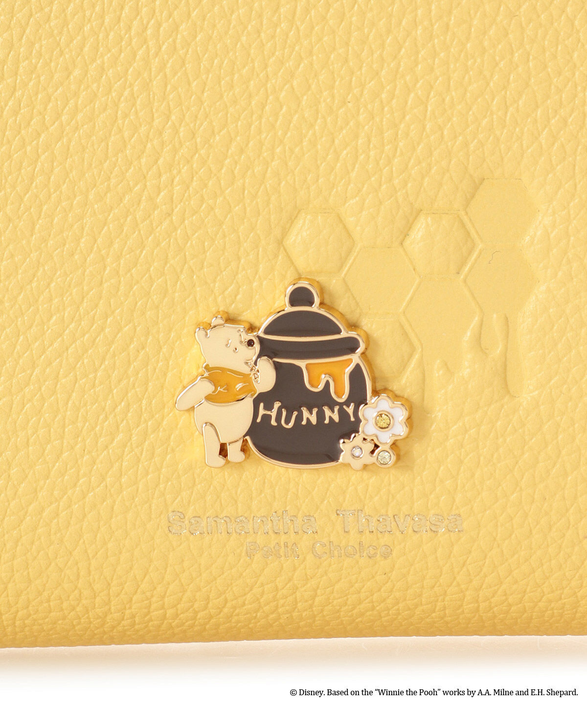 Samantha Thavasa Petit Choice「『くまのプーさん』コレクション 折財布」|財布|