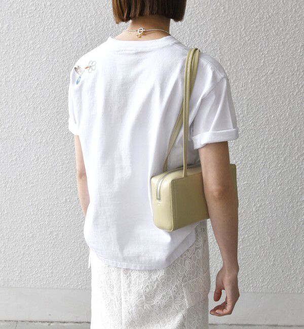 SHIPS any「【SHIPS any別注】Collegiate Pacific:〈洗濯機可能〉V ガゼット プリント & 刺繍 Tシャツ 25SS」|Tシャツ・カットソー|