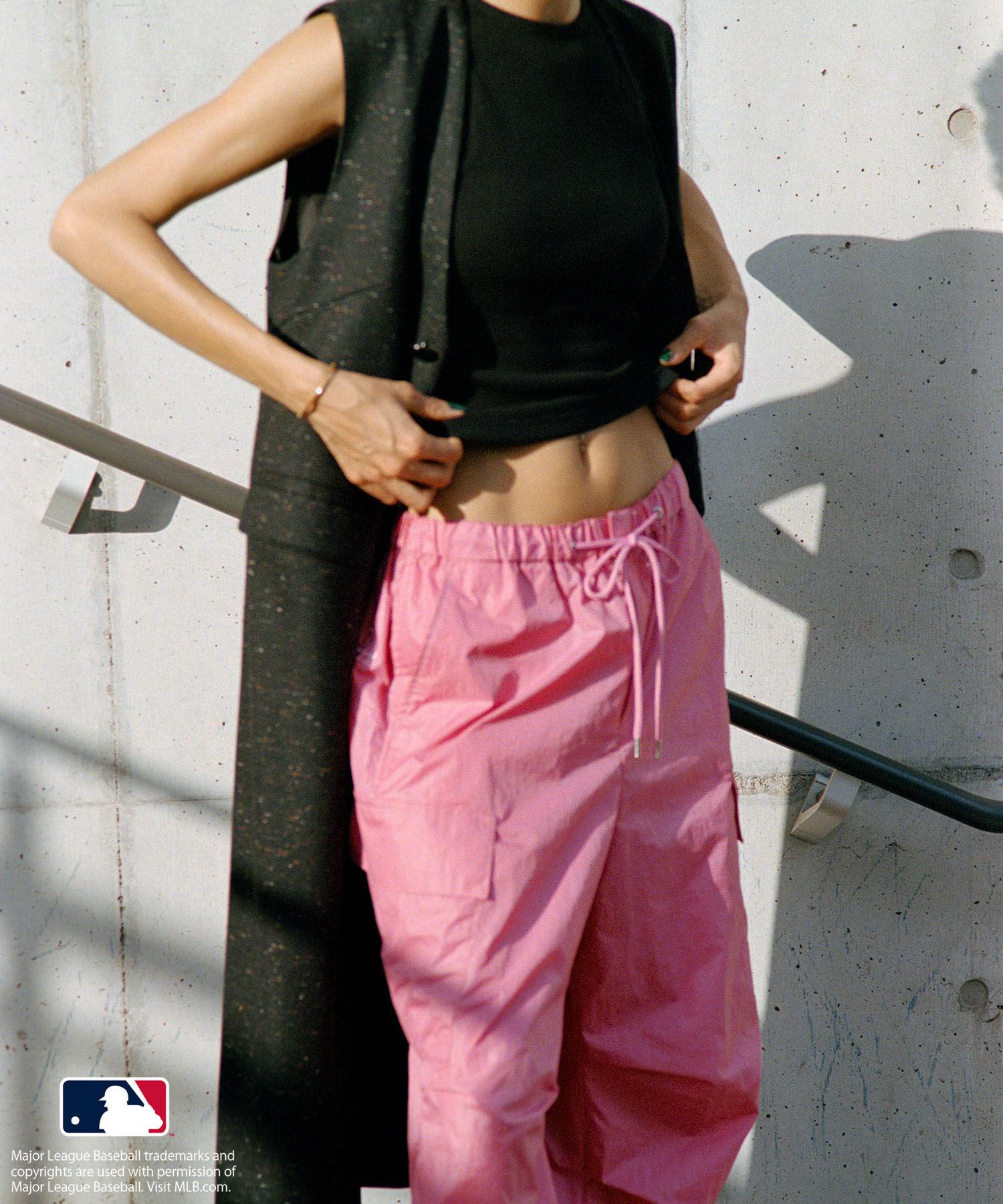 ROPE「【MLB COLLECTION BY JUN】ナイロンパラシュートパンツ」|カーゴ|