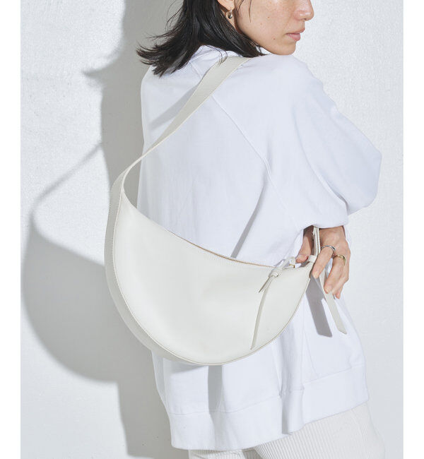 2.718「【リクエスト多数！オフホワイトが再入荷】【2.718】スリーククロスボディバッグ」|ショルダー・メッセンジャー|