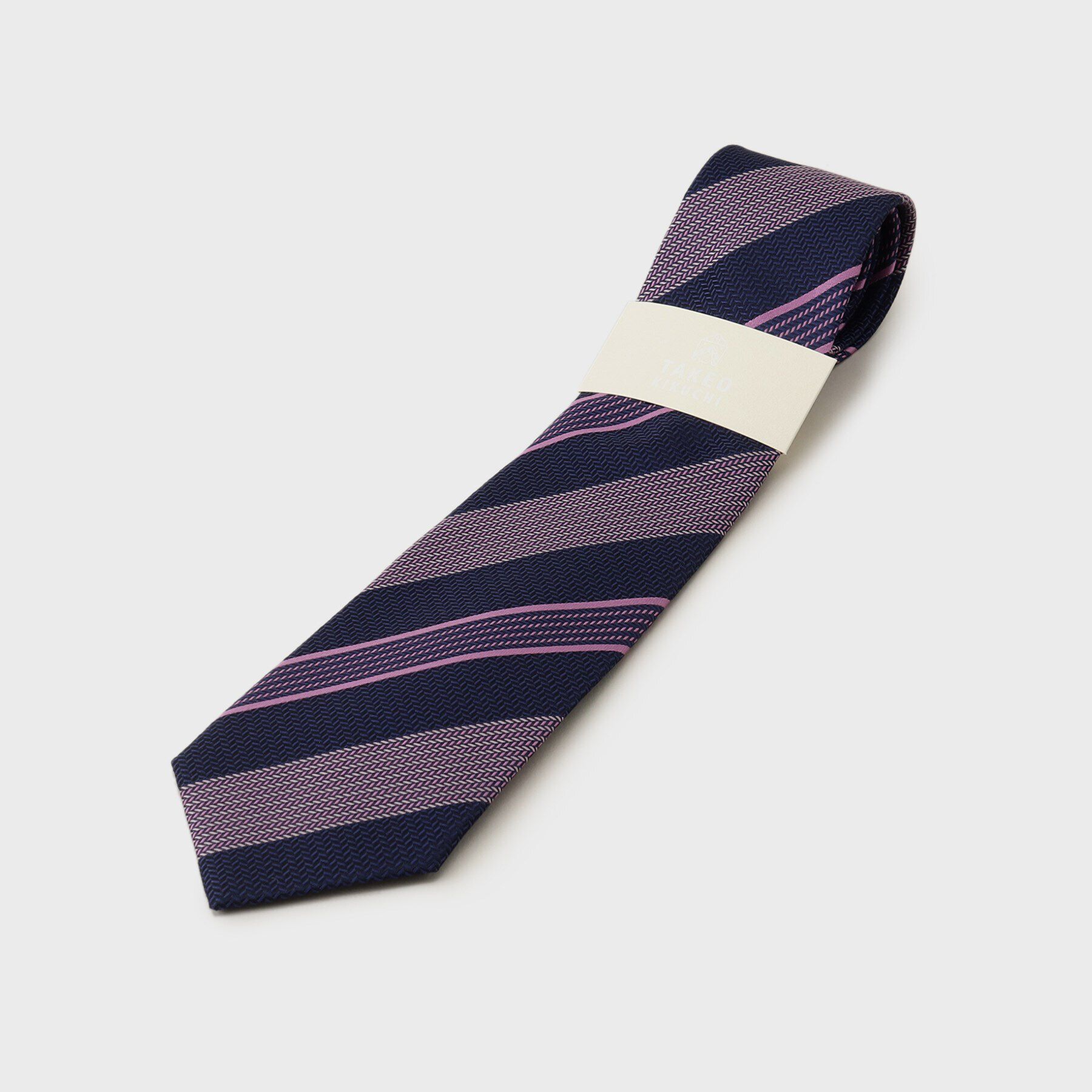 TAKEO KIKUCHI「【THE FLAGSHIP】桧垣紋（ひがきもん）ストライプ ネクタイ」|ネクタイ・蝶ネクタイ|ネイビー(394)