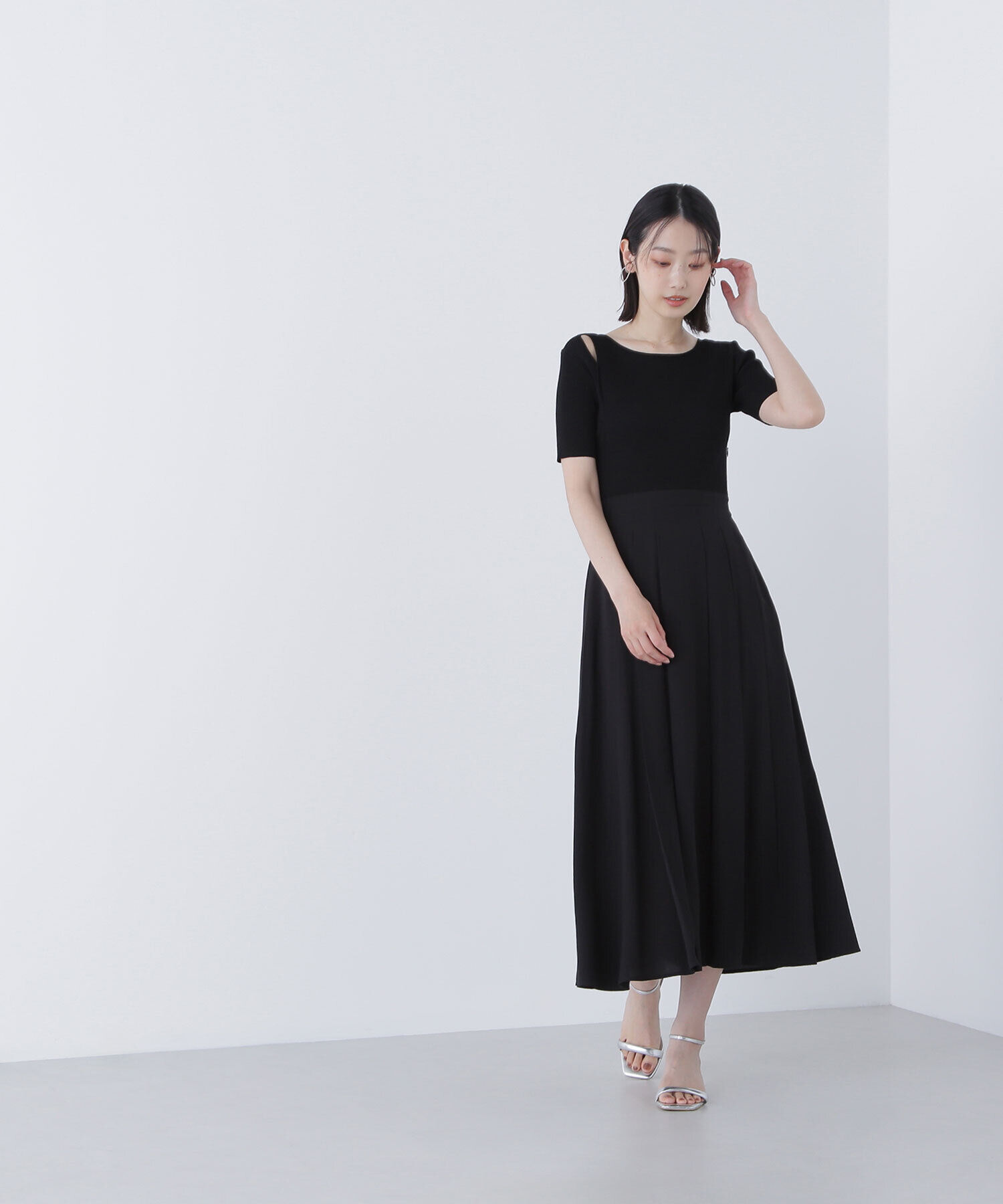  「カットアウトニットドッキングワンピース」|ワンピース|