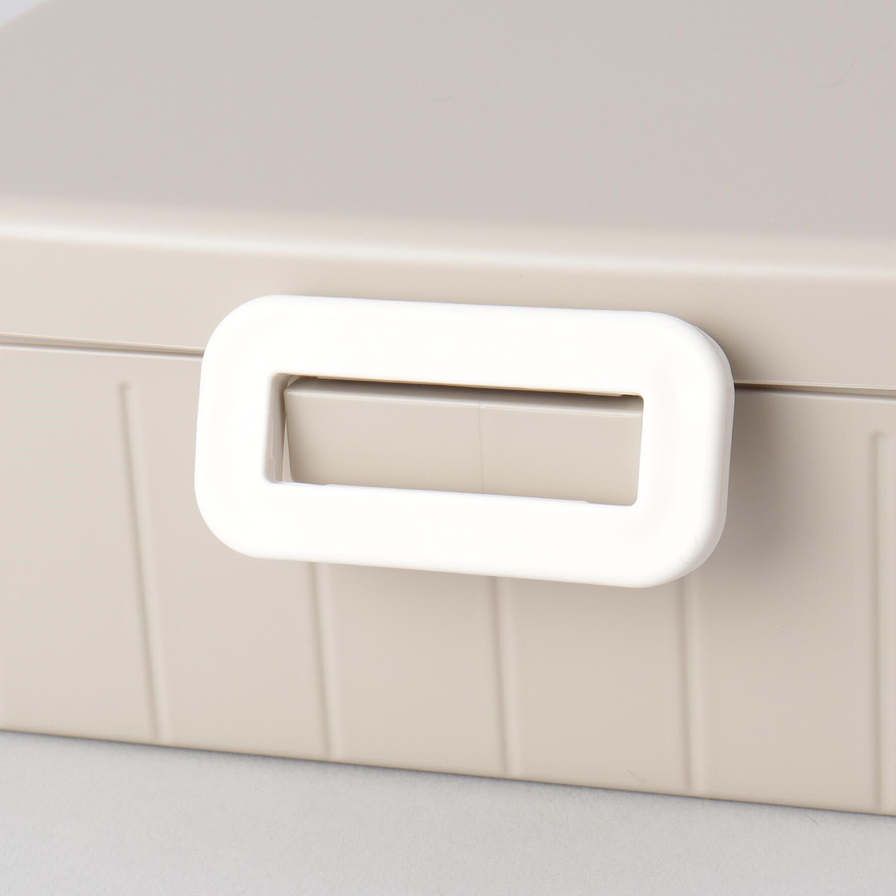 212 KITCHEN STORE「4点ロック抗菌ランチボックス900 GY ＜212Kオリジナル＞」|食器・キッチングッズ|