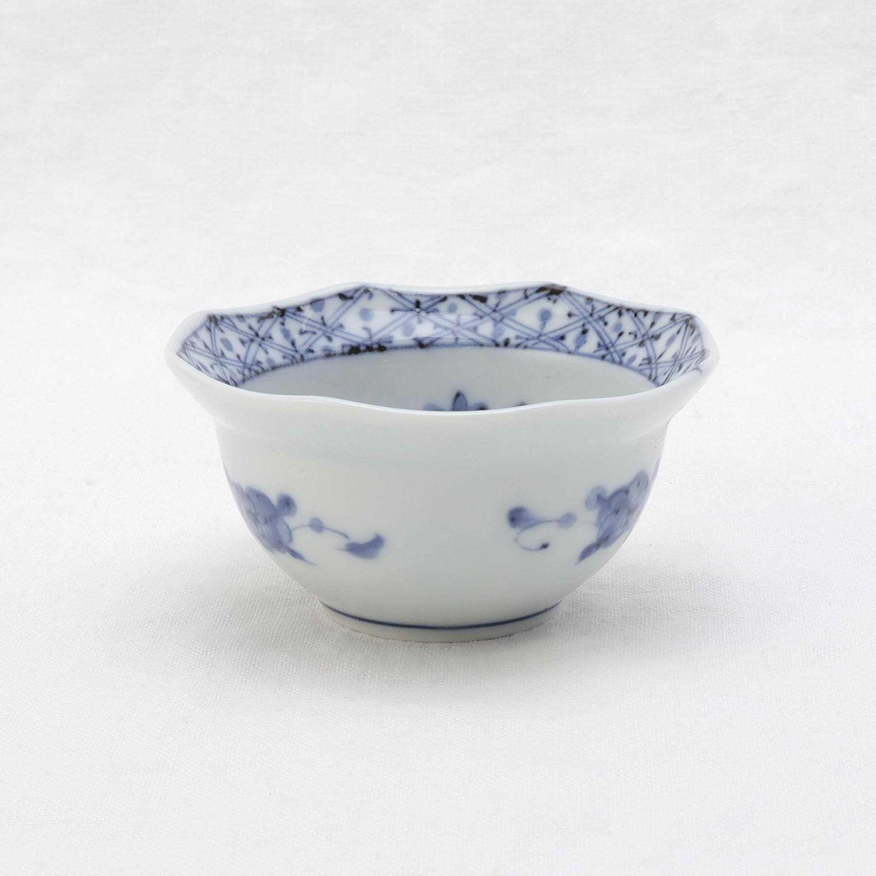 212 KITCHEN STORE「藍凛堂 八角珍味鉢 格子花紋」|食器・キッチングッズ|