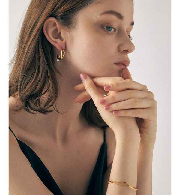 ete「パール ワンストローク ピアス」|ピアス|