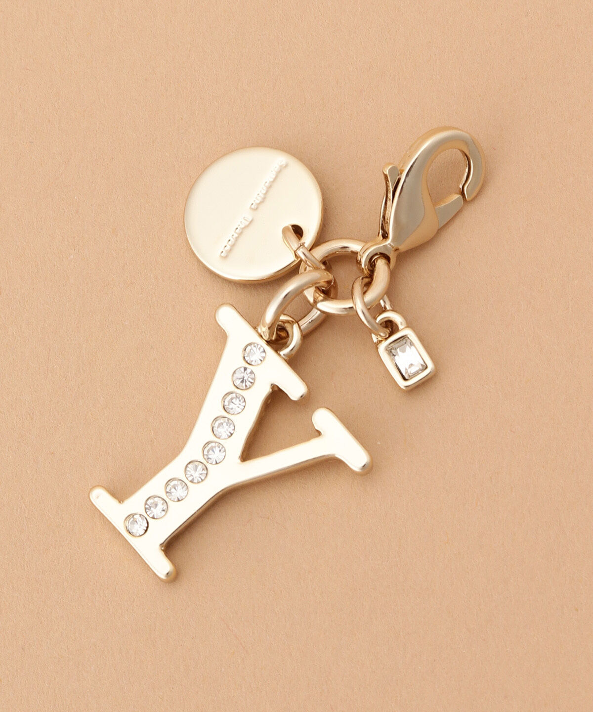 Samantha Thavasa「ビジューシンプルイニシャルファスナーチャーム(Y)」|チャーム・キーホルダー|ゴールド