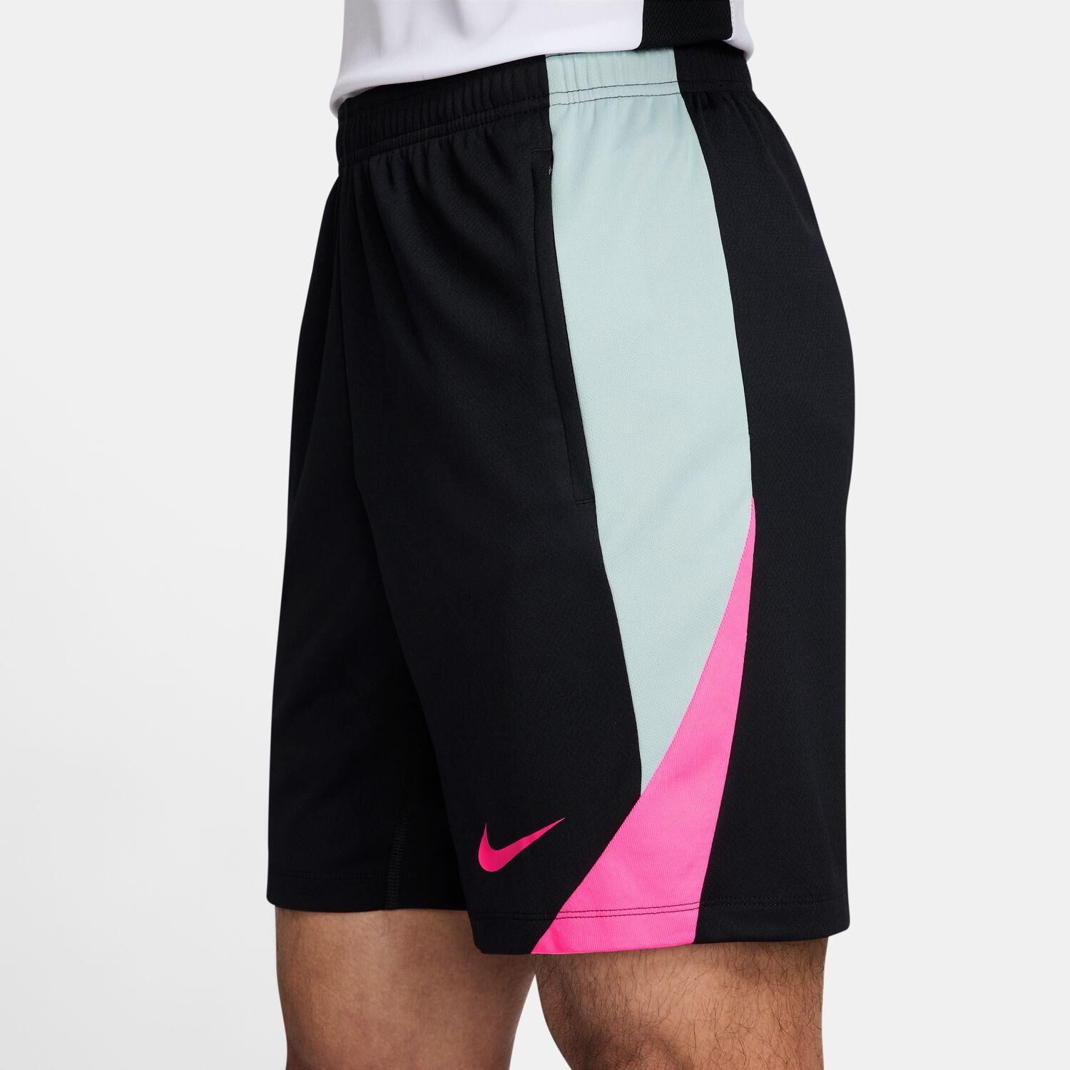 NIKE「【NIKE ｳｪｱ】M STRK SHORT KZ」|チノ|