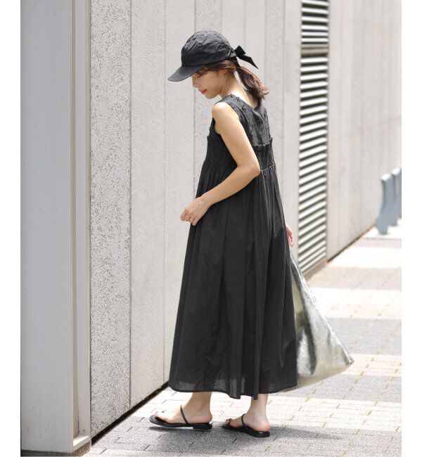  「【洗える】3D刺繍ノースリワンピース」|ワンピース|