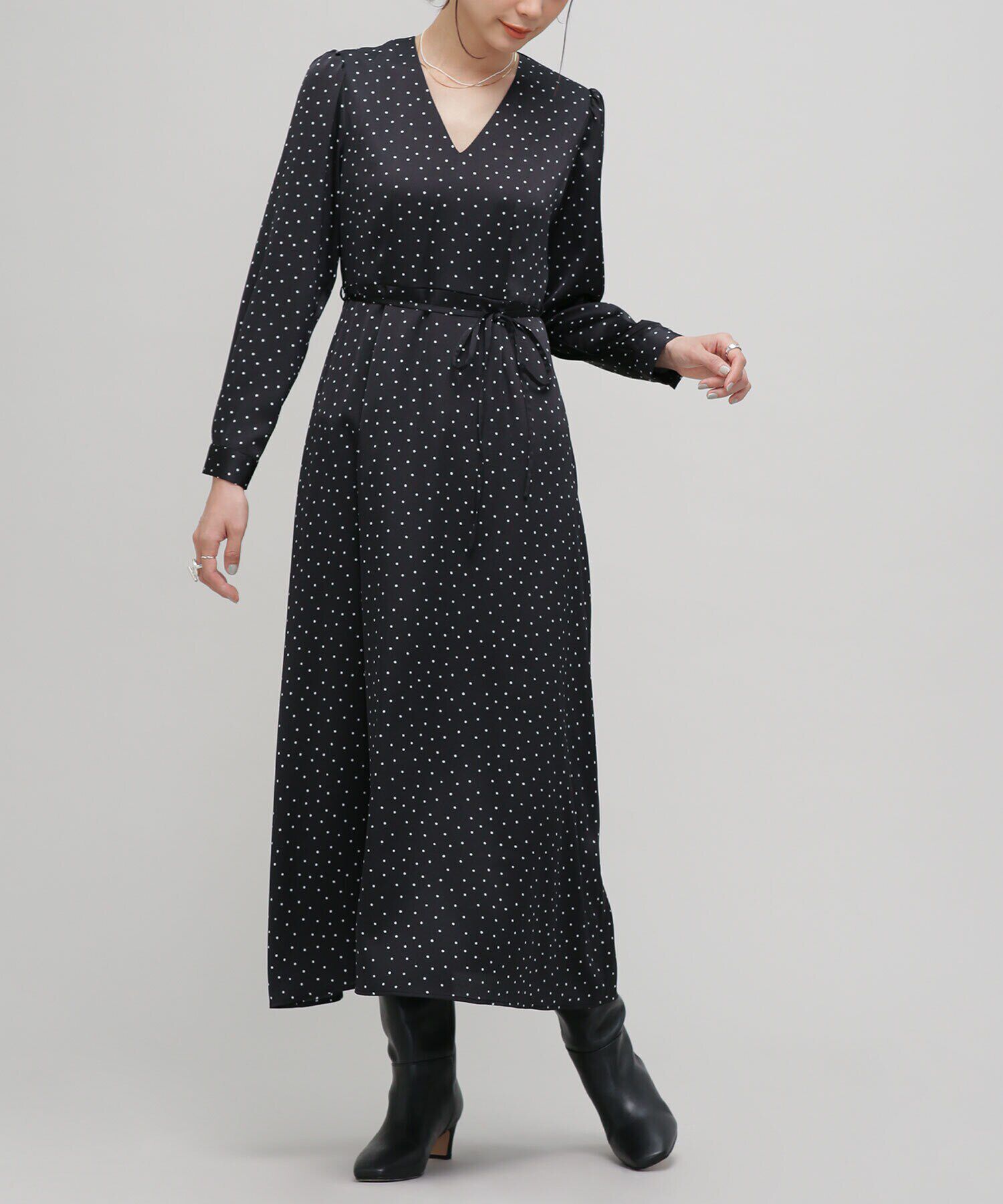 nano･universe「LB.03/ドットVネックワンピース」|ワンピース|