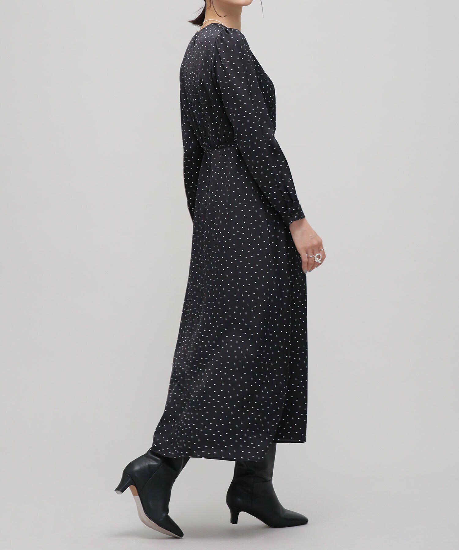 nano･universe「LB.03/ドットVネックワンピース」|ワンピース|