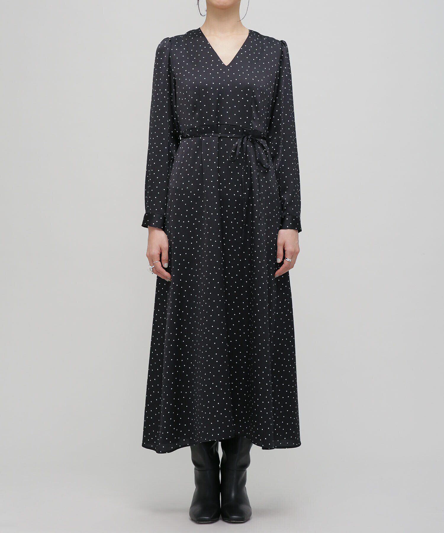 nano･universe「LB.03/ドットVネックワンピース」|ワンピース|