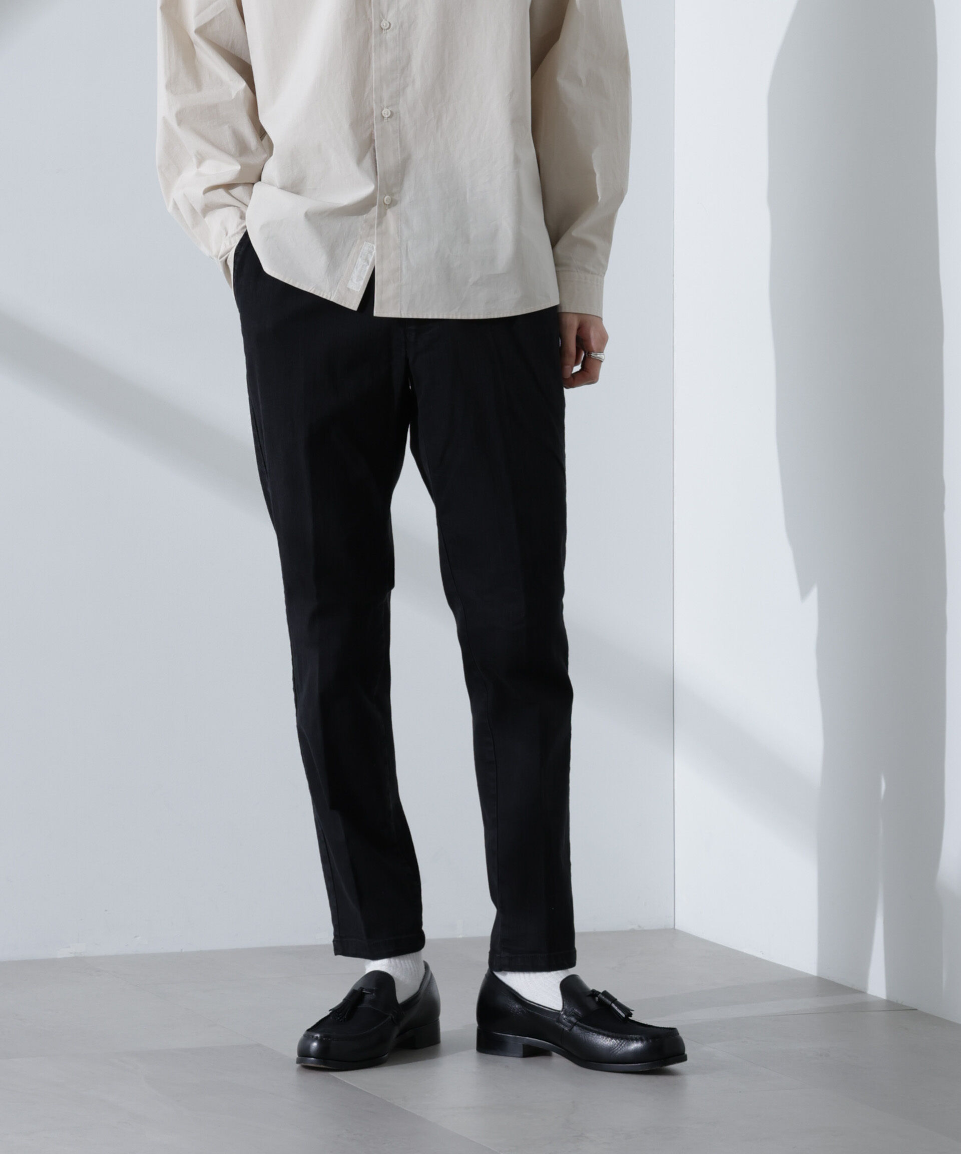 nano･universe「NORMANBROS別注 ストレッチイージーデニム」|チノ|ブラック