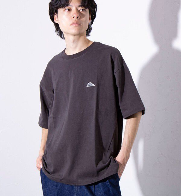 GLOSTER「【KELTY&times;GLOSTER】別注 バックタイポロゴプリントTシャツ ワンポイントワッペン」|Tシャツ・カットソー|