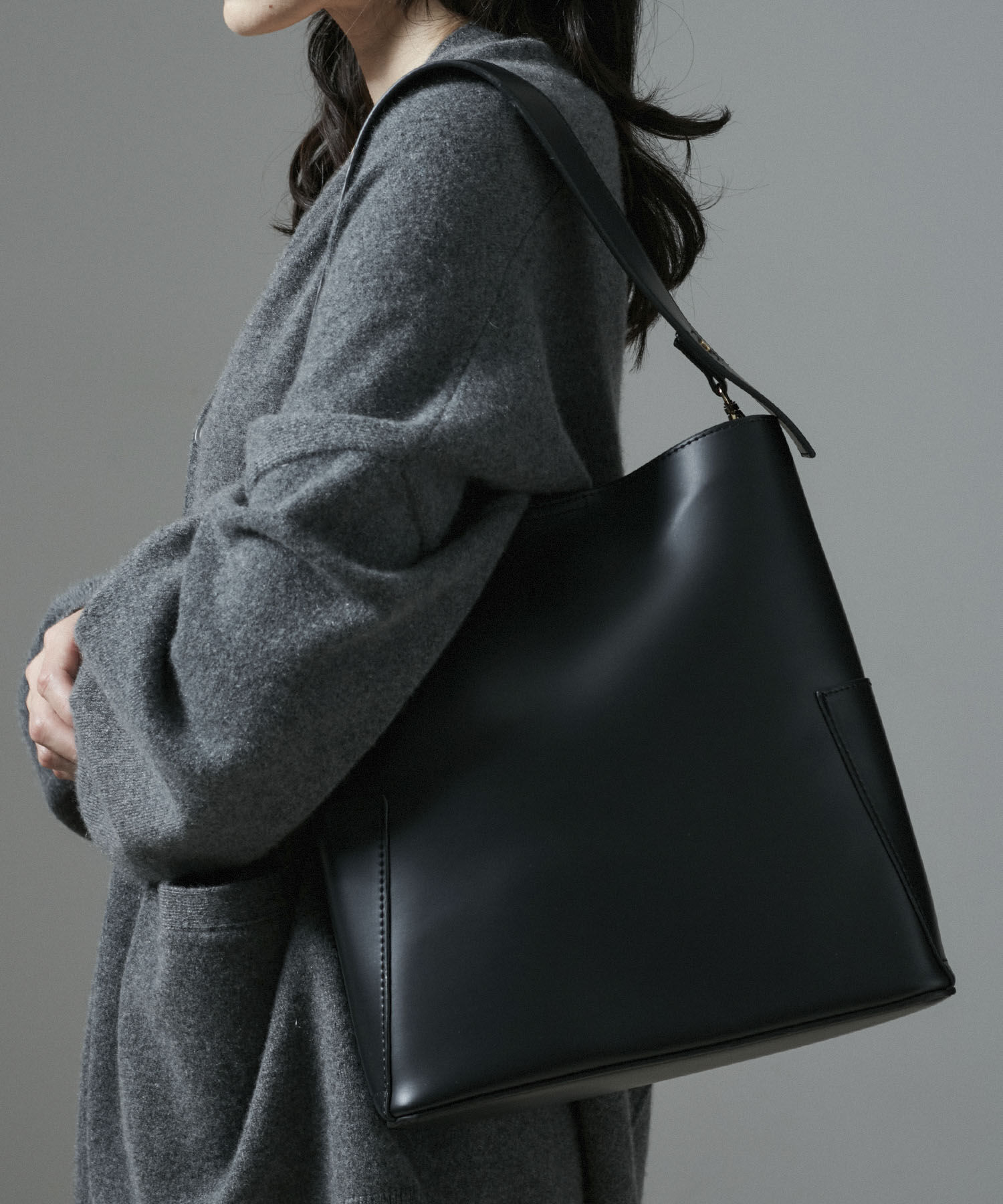 SALON adam et rope'「[ご好評につき追加決定]【WEB限定】ダブルポケットワンハンドルバッグ4」|トートバッグ|