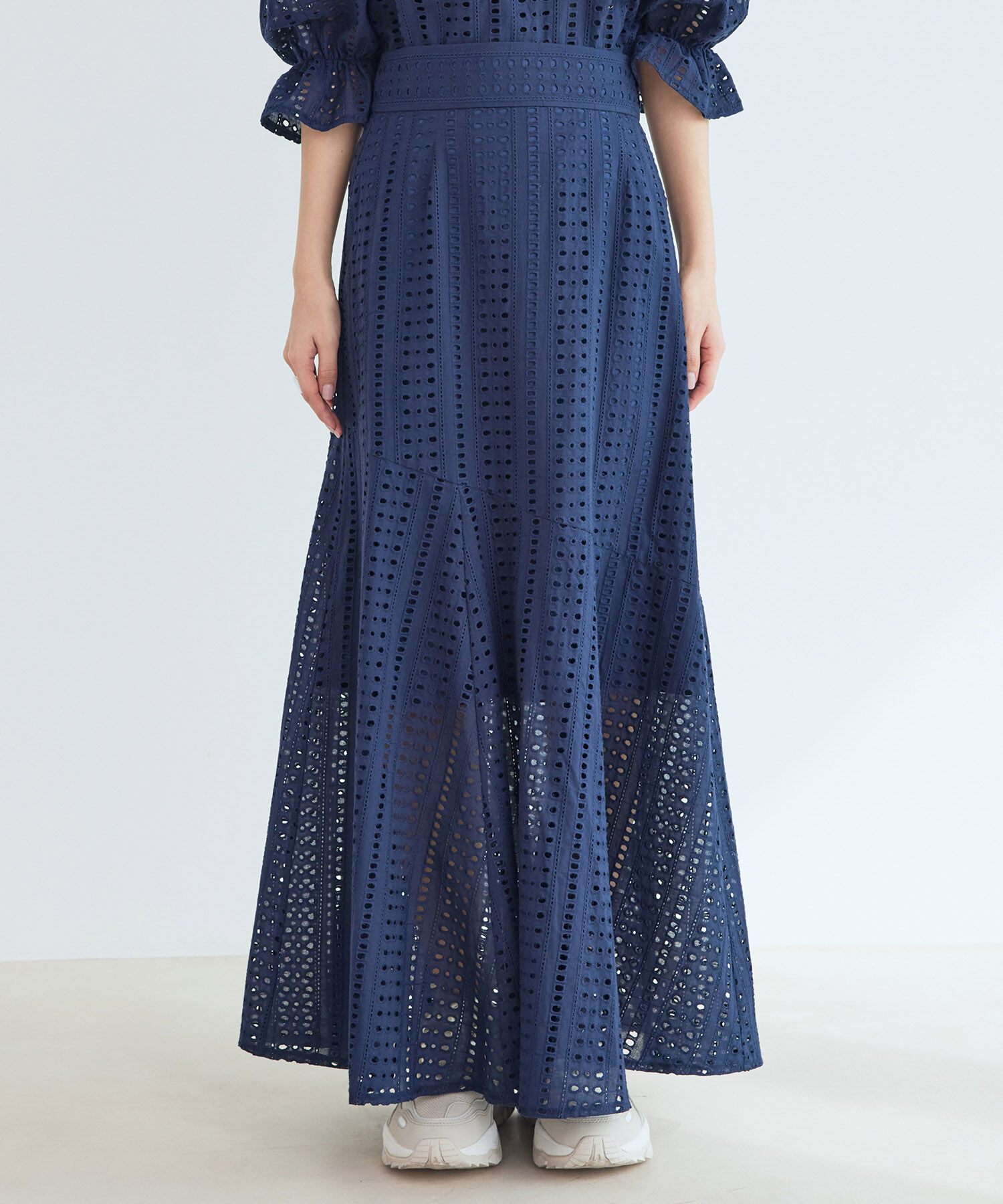 vis-a-vis「【WEB限定】エンブロイダリーレーススリットマーメイドスカート【セットアップ対応】【ワンピースみせ】」|スカート|