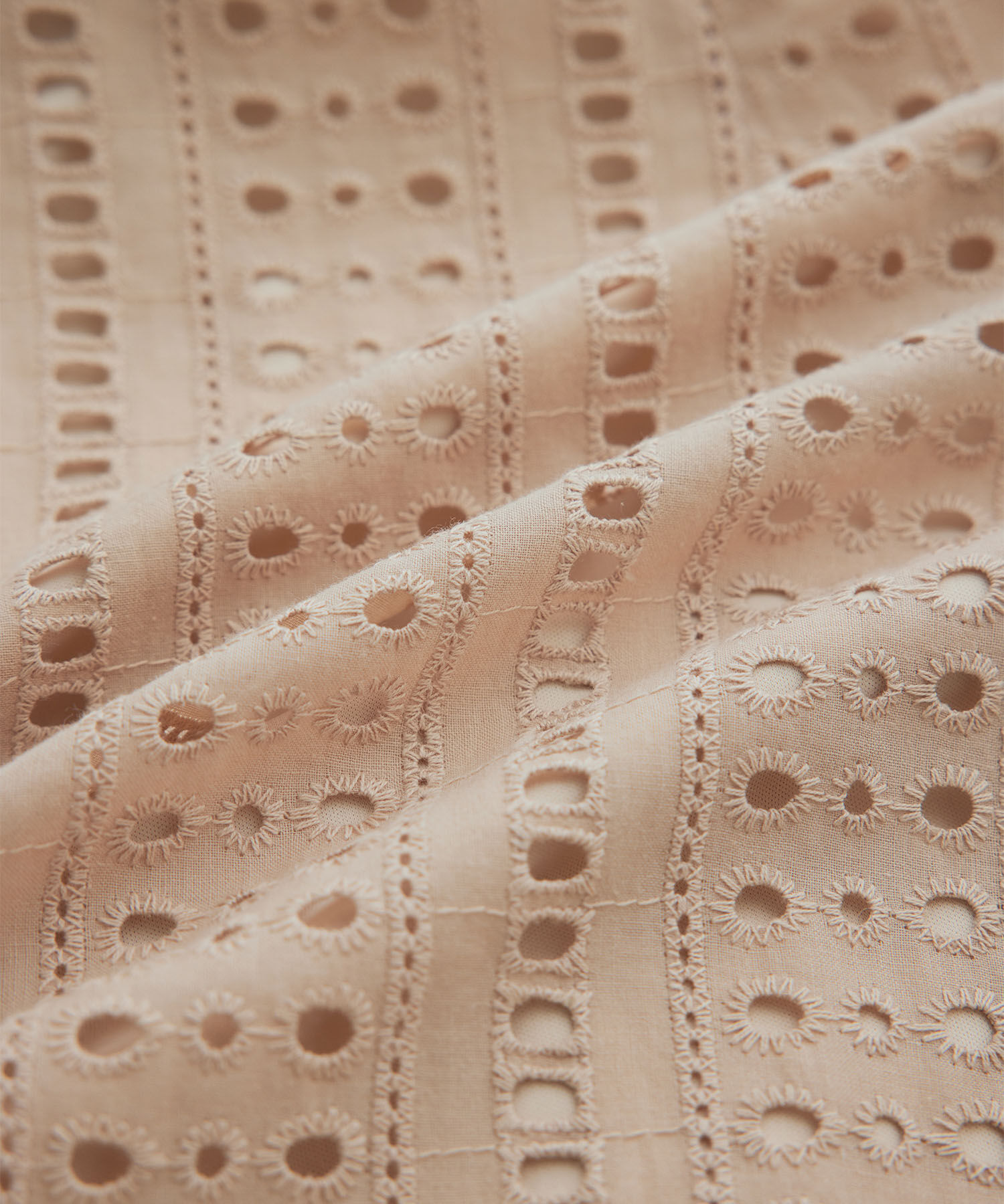 vis-a-vis「【WEB限定】エンブロイダリーレーススリットマーメイドスカート【セットアップ対応】【ワンピースみせ】」|スカート|