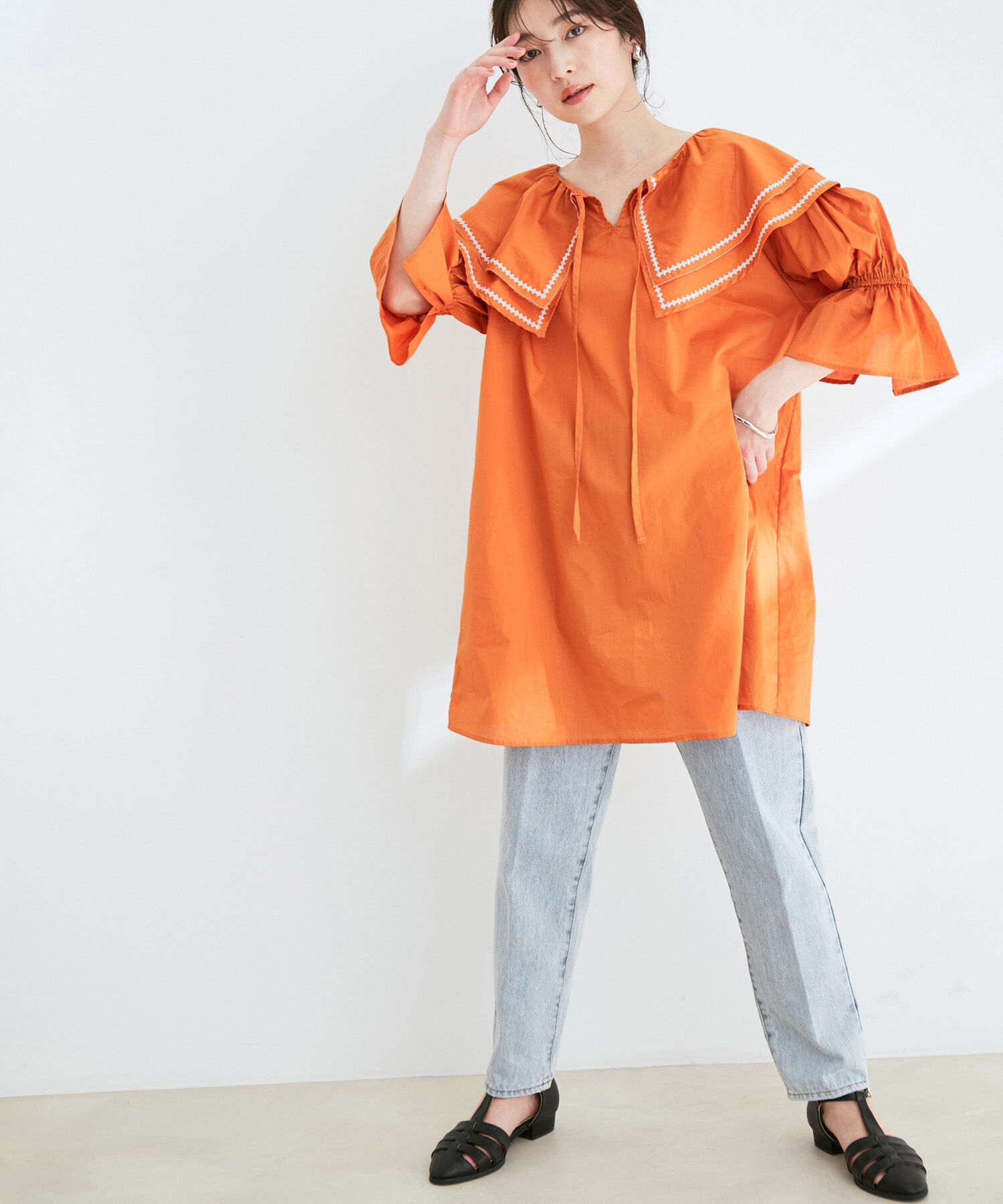 VIS「ビックカラー刺繍チュニックブラウス/ミニワンピース」|ワンピース|