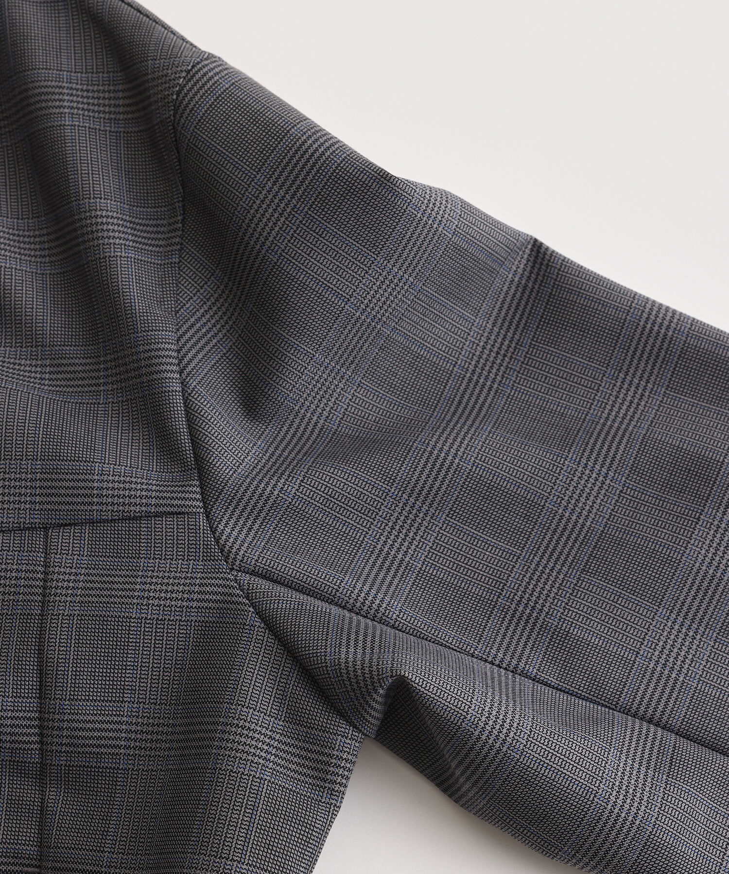 ADAM ET ROPE'「【NIKKE】ハイカラー オーバーサイズ ボクシー ブルゾン / ユニセックス」|ブルゾン・スタジャン|