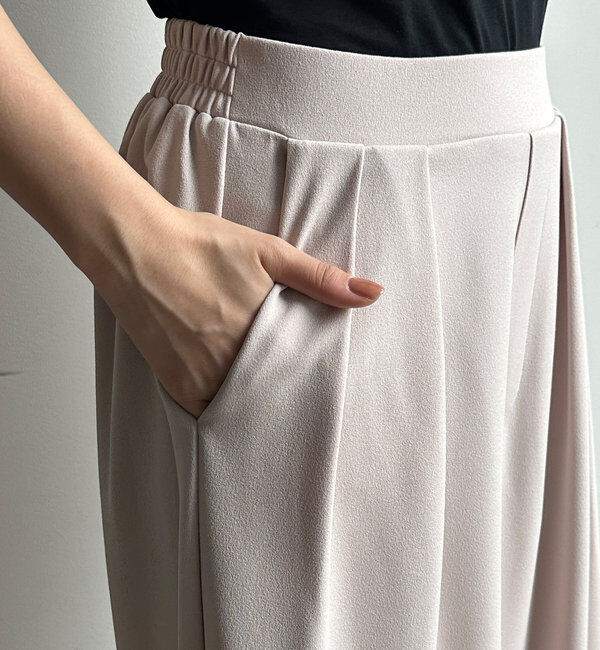  「ボンディングジョーゼットタックワイドパンツ」|チノ|