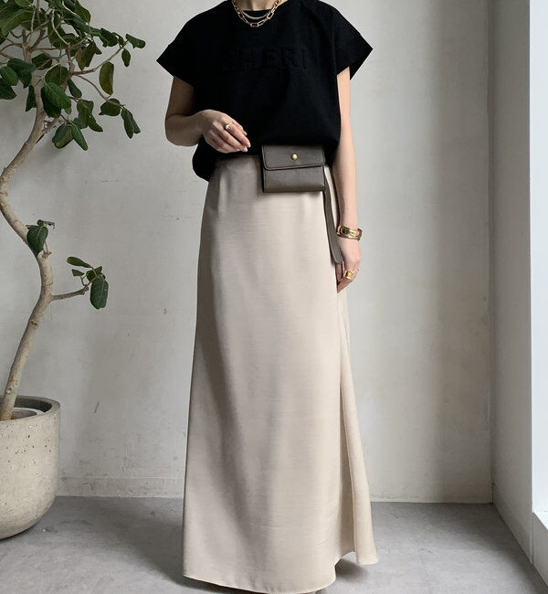  「【WEB限定】CHERIエンボスロゴTEE」|Tシャツ・カットソー|