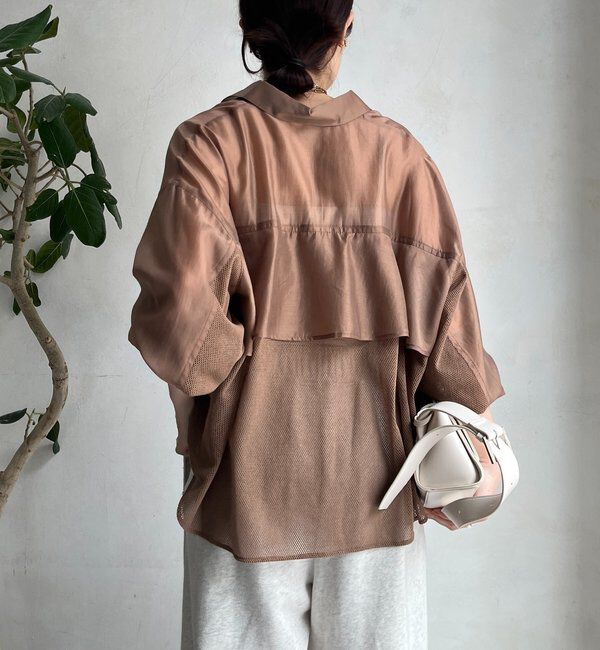  「【WEB限定】バックフリル異素材切替シャツ」|シャツ・ブラウス|