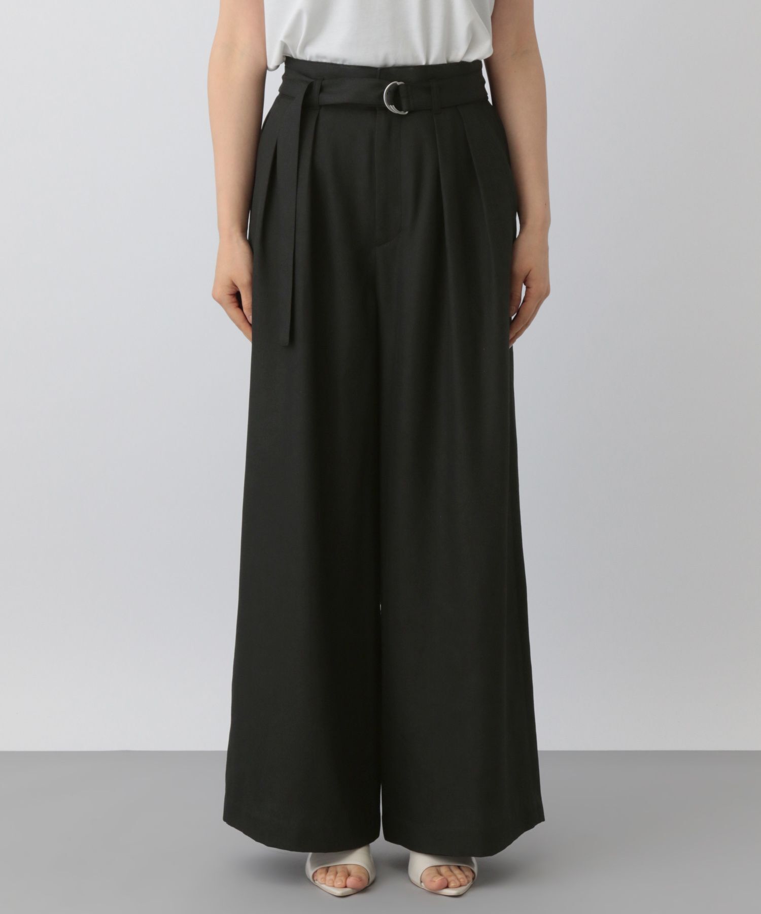 A part by 「ベルトツキワイドパンツ」|スラックス|