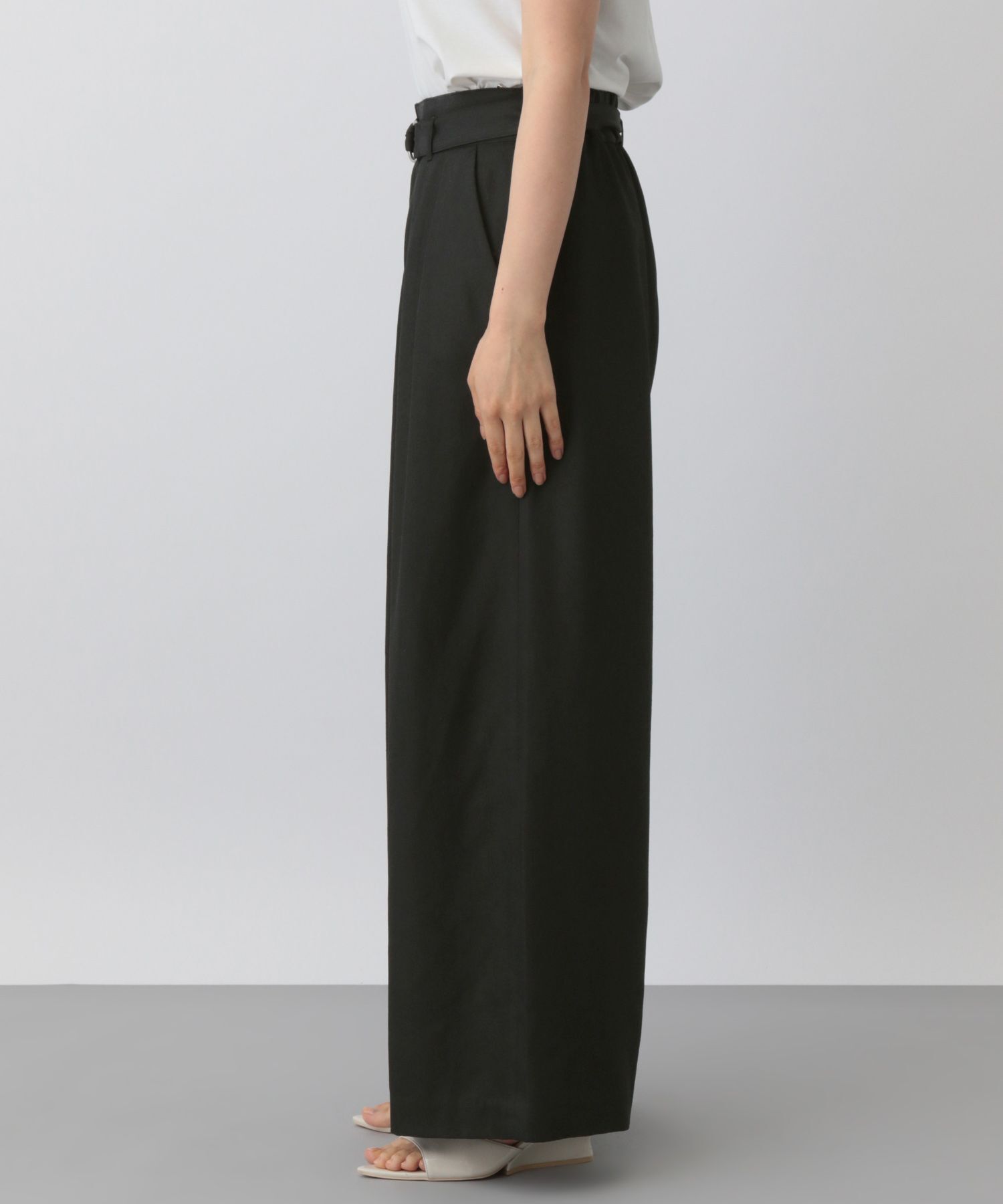 A part by 「ベルトツキワイドパンツ」|スラックス|