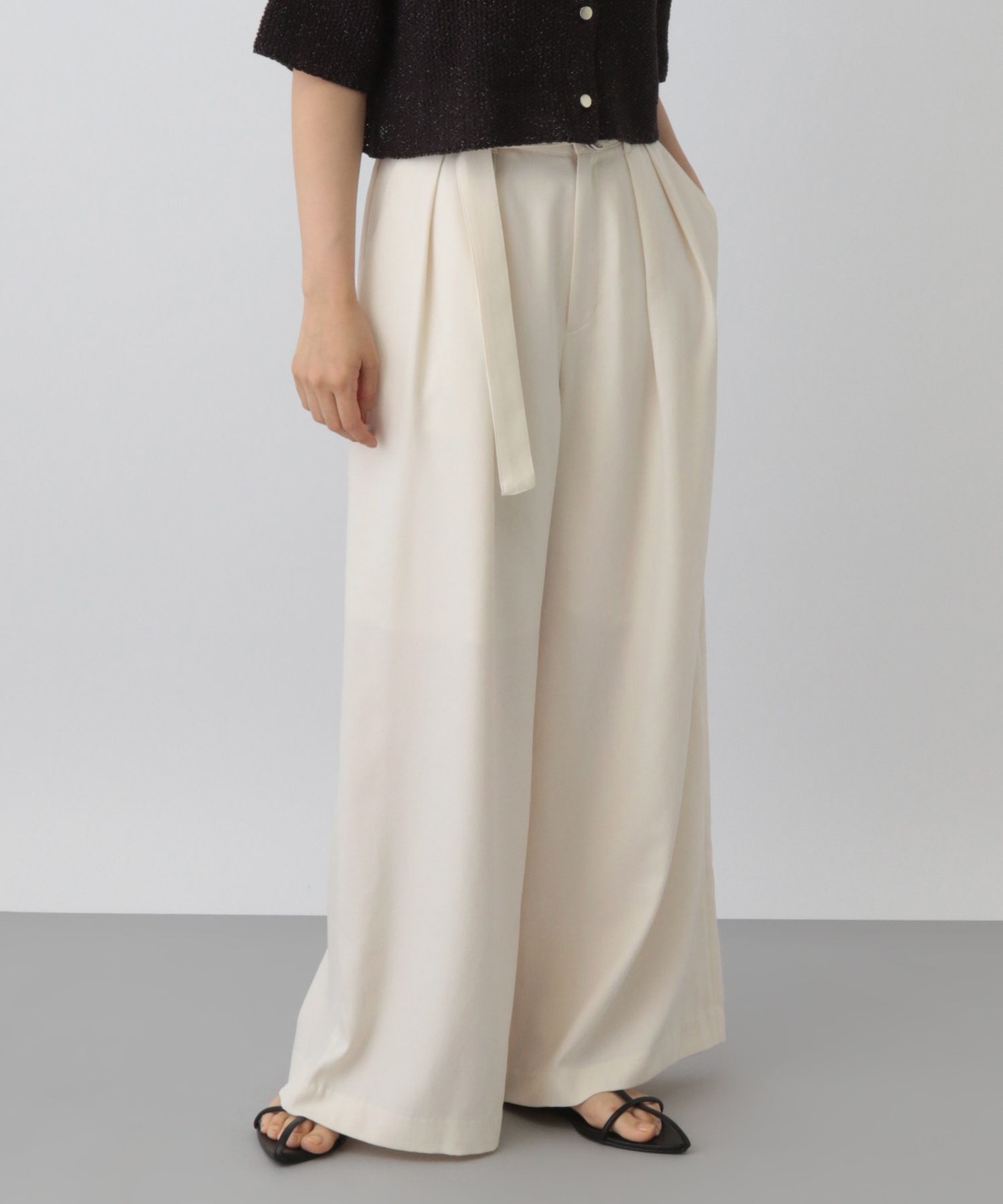 A part by 「ベルトツキワイドパンツ」|スラックス|ベージュ