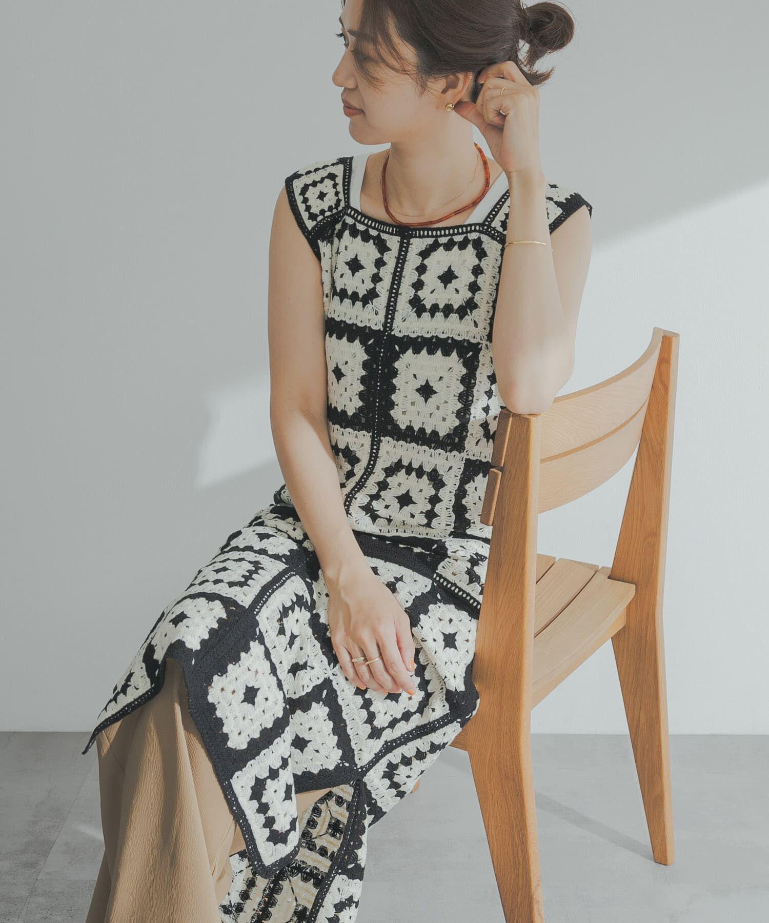 URBAN RESEARCH DOORS「パッチワーククロシェニットワンピース」|ワンピース|