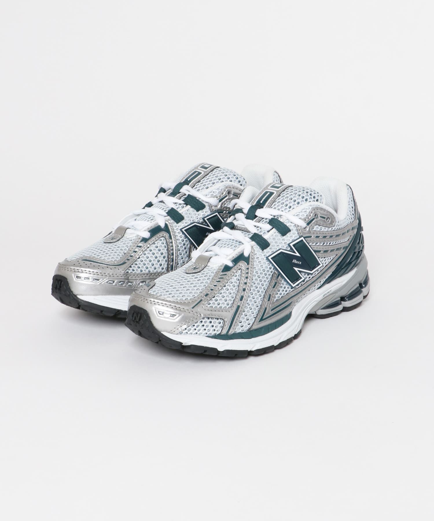 URBAN RESEARCH DOORS「NEW BALANCE　1906R」|スニーカー|シルバー系その他