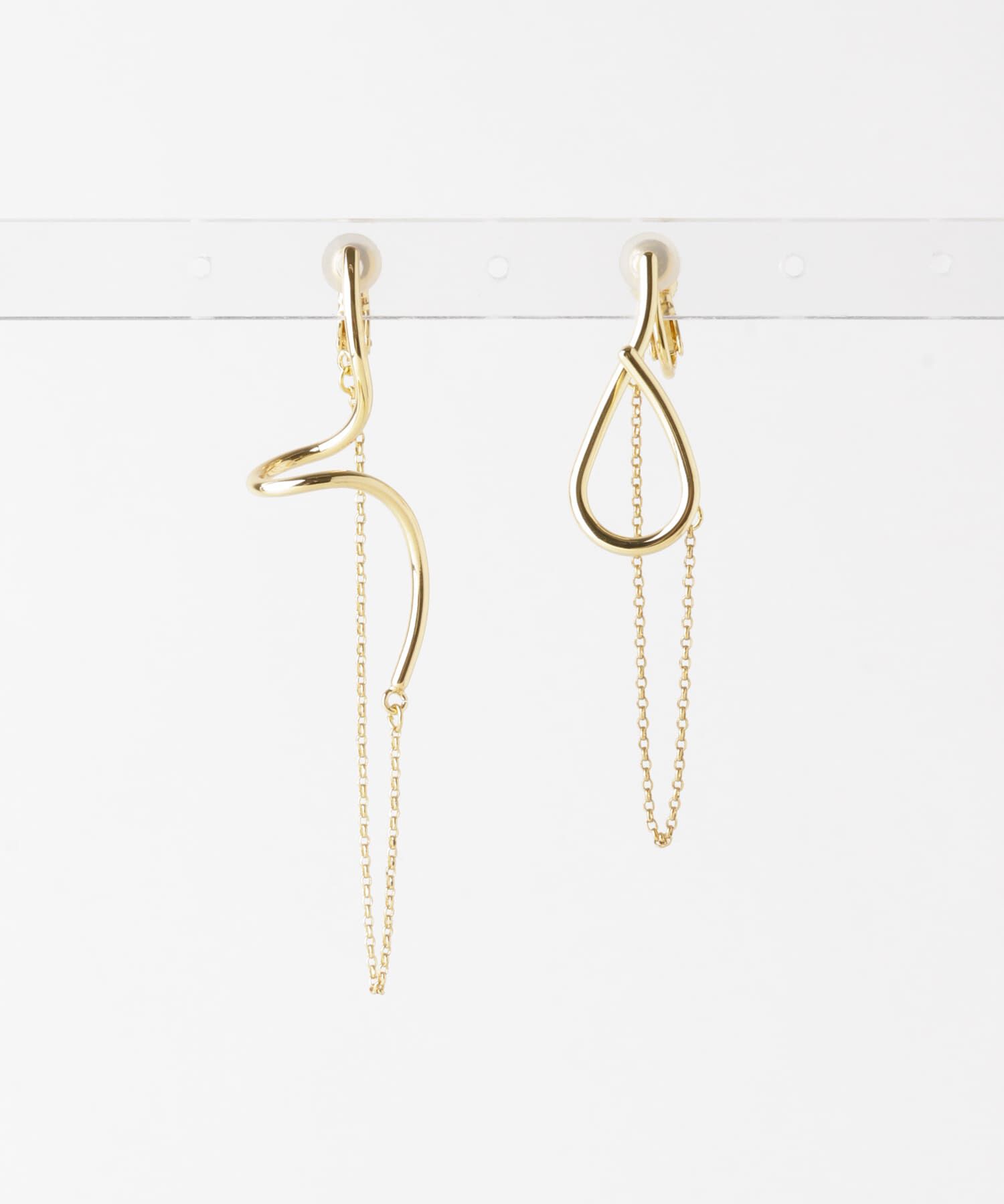 SMELLY「アシメニュアンスウェーブチェーンイヤリング」|イヤリング|