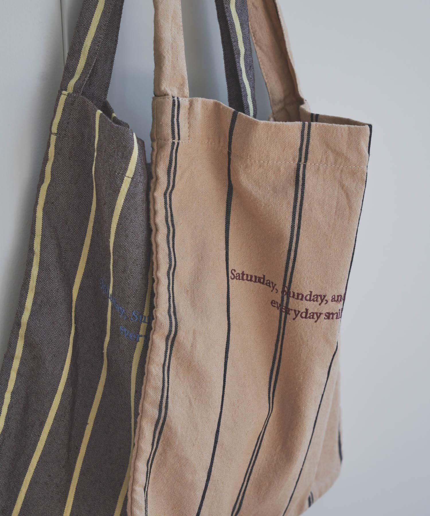 URBAN RESEARCH DOORS「『別注』beej&times;DOORS　ロゴエコバッグ」|トートバッグ|