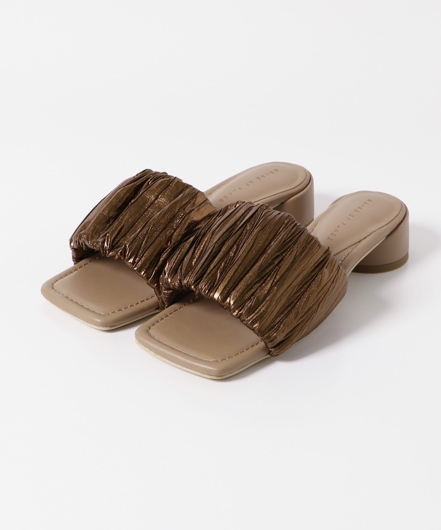 SENSE OF PLACE by URBAN RESEARCH「スクエアトゥメタリックギャザーサンダル」|サンダル|